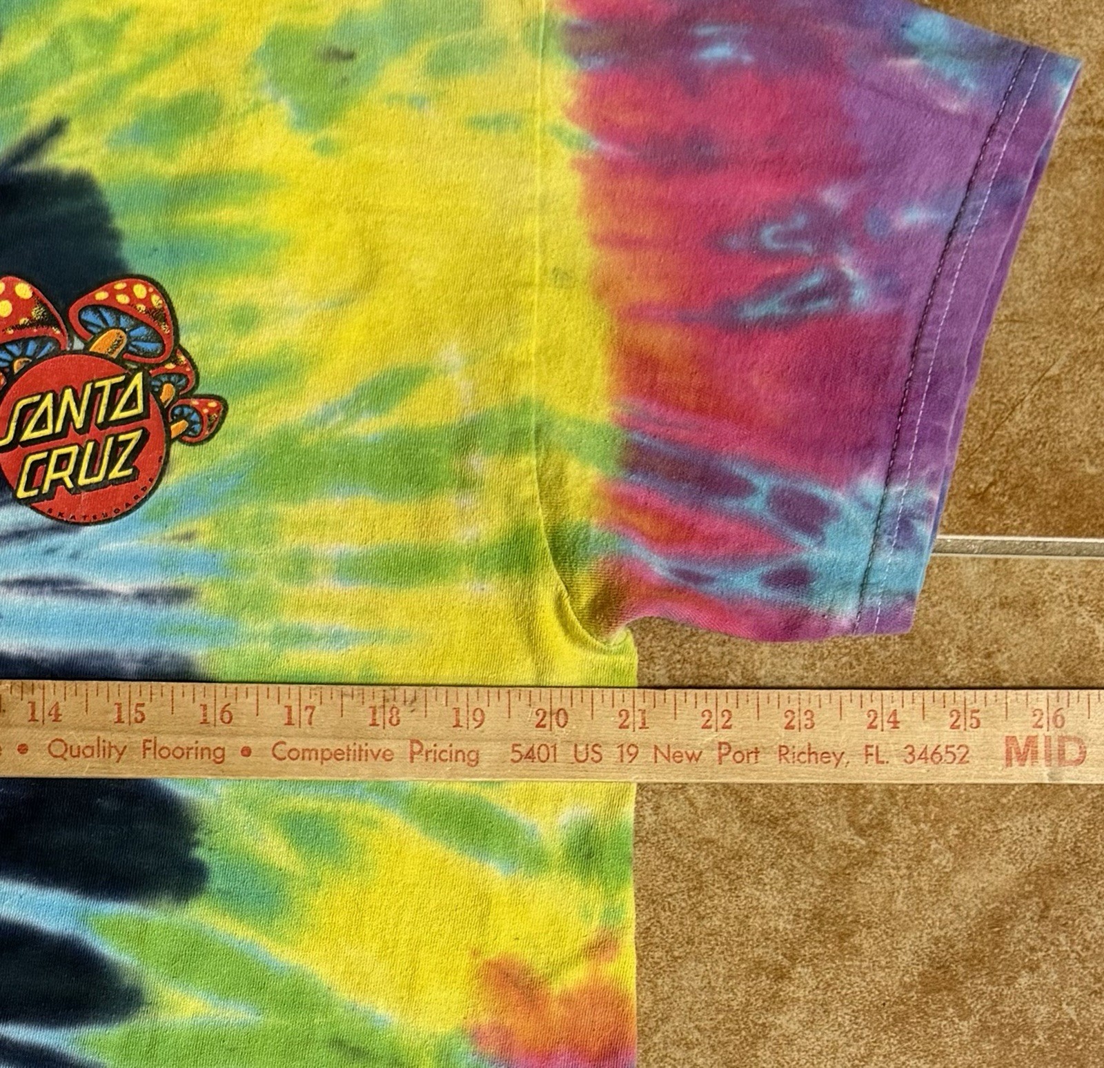 Santa Cruz Skateboards Tie Dye Short Sleeve Tee Shirt Graphic Print Mushrooms LG gallery