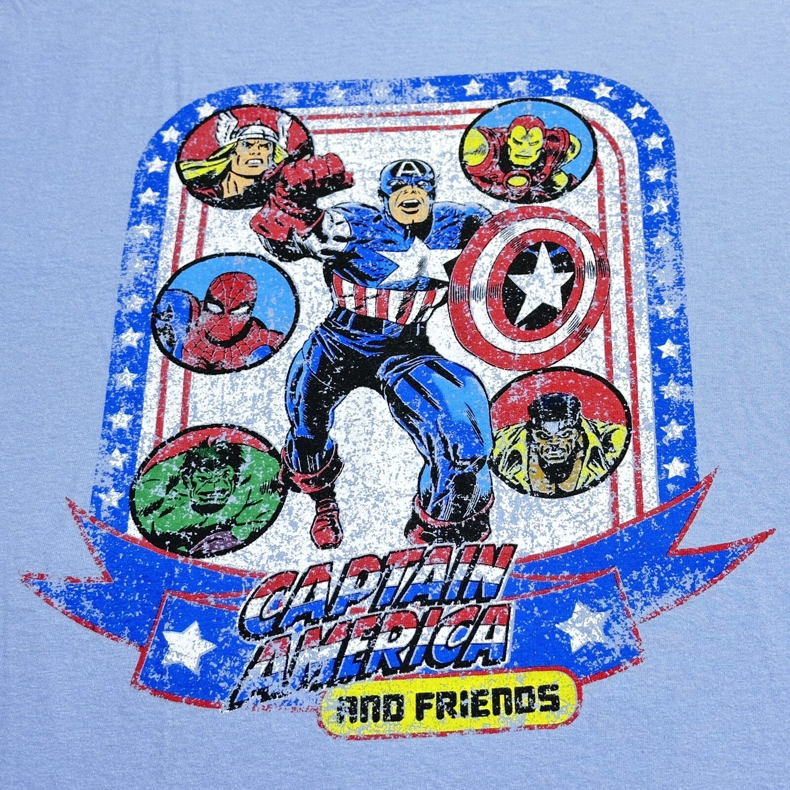 2000s 2009 Marvel Comics Captain America and Friends Spiderman T-Shirt Size XL gallery