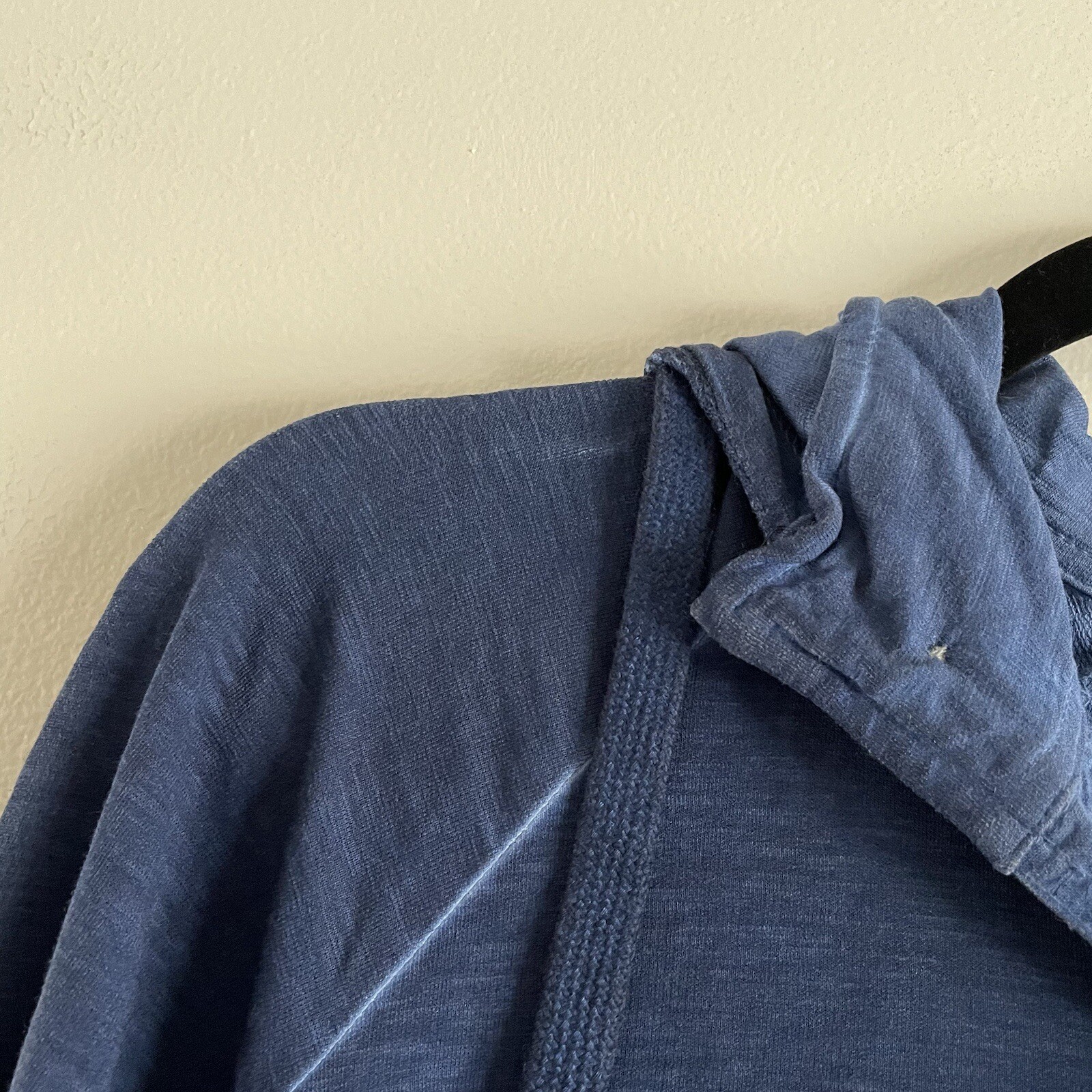 Buckle Black No 48 Men S Blue Standard Fit 4-Button Henley Hooded Pocketed Shirt gallery