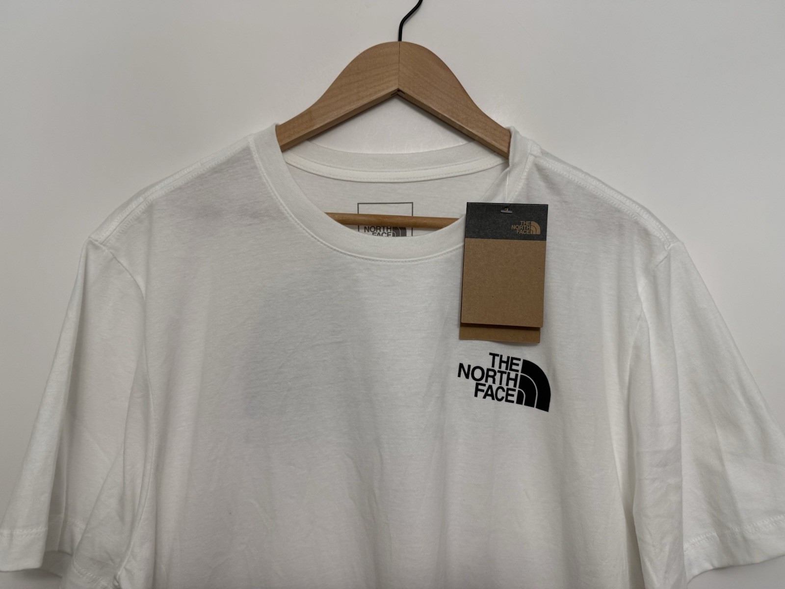 The North Face Men’s T Shirt Throwback 2.0 Tee White Size XL NWT gallery