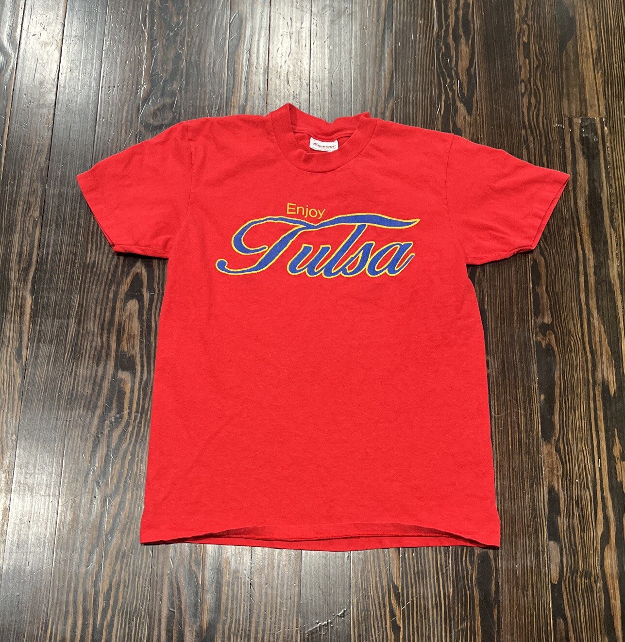 Stedman Enjoy Tulsa Graphic Print T Shirt Men’s Medium Red Cotton Single Stitch