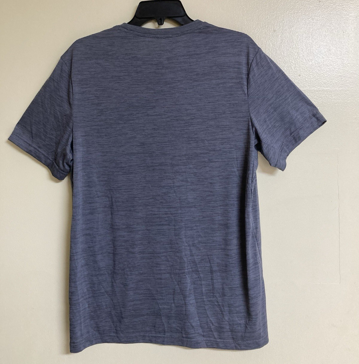 Men's T-Shirts Tek Gear Dry Tek Size M Lot of 2 Short Sleeve Tee Shirts MB+G gallery
