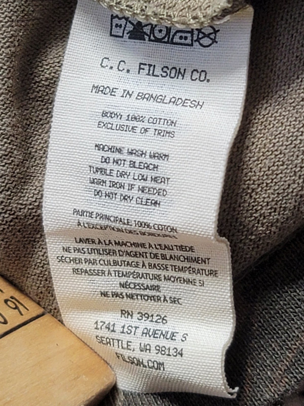 Genuine Filson Mens L Camo Short Sleeve Shirt Realtree Hardwoods Outdoor Hunting gallery