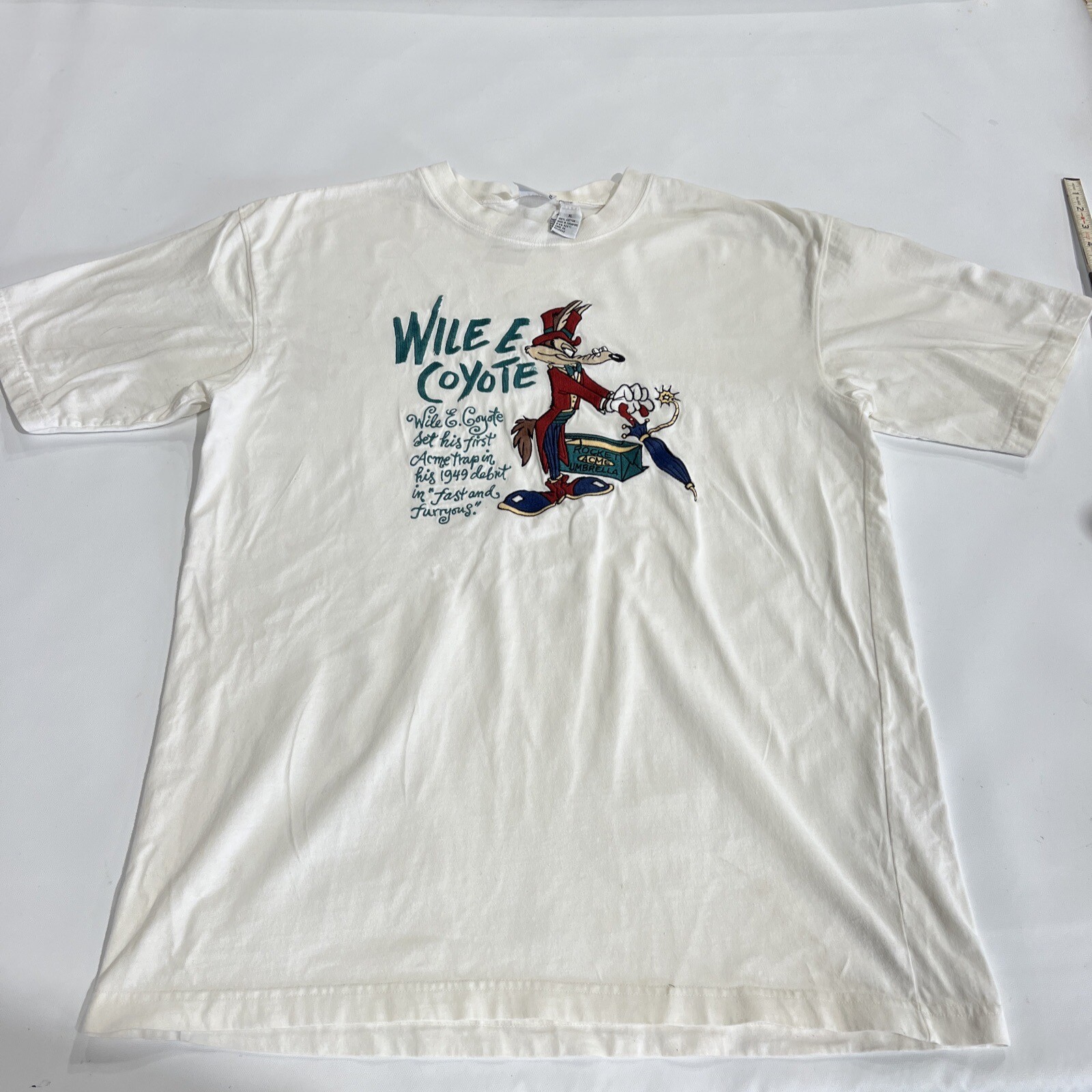 Acme Clothing Co Wile E Coyote Xl Embroidered Shirt