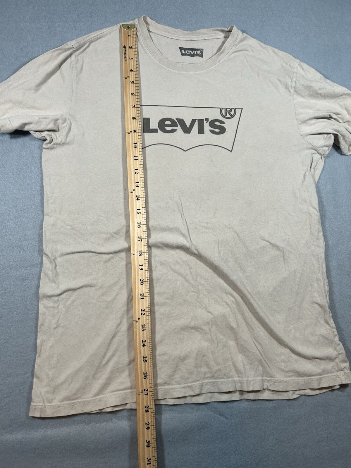 Levis Logo classic Shirt mens Large Tan Beige Logo Modern EUC cotton gallery