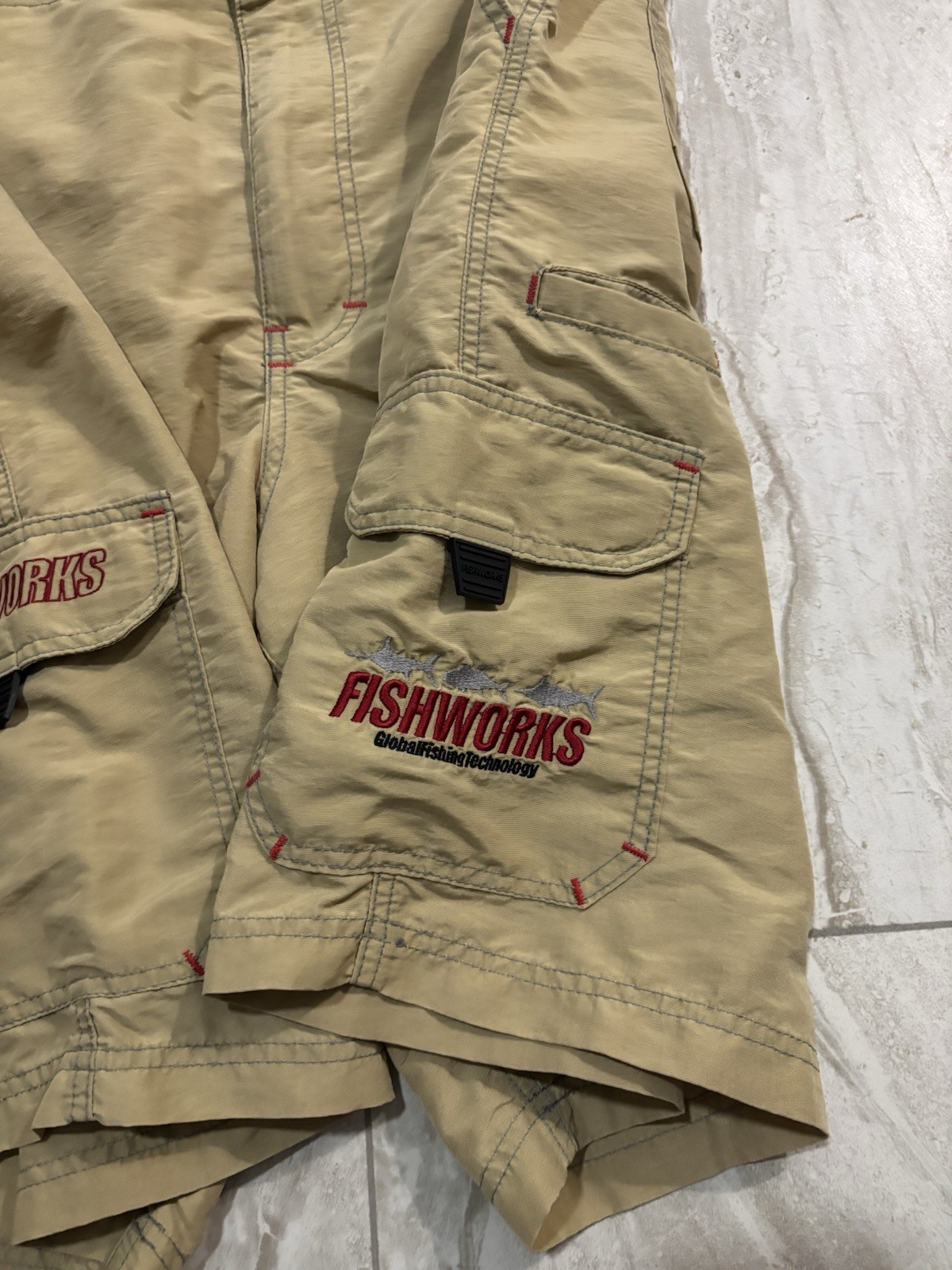 Vintage Fishworks Utility Cargo Shorts Men's Size 34 Tan Hybrid Fishing Shorts gallery
