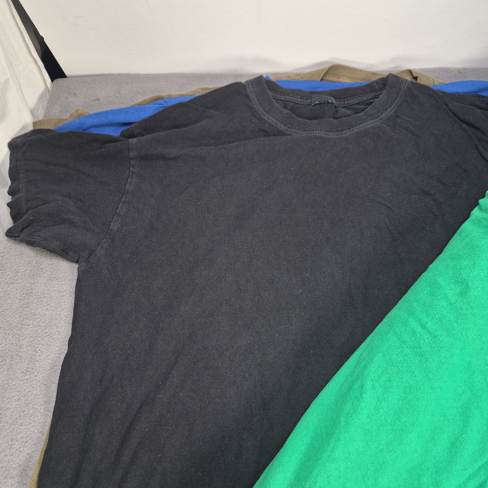 Men's XL/XXL Used Lot Of 9 T-shirts Various Brands & Colors Basketball Work Wear gallery