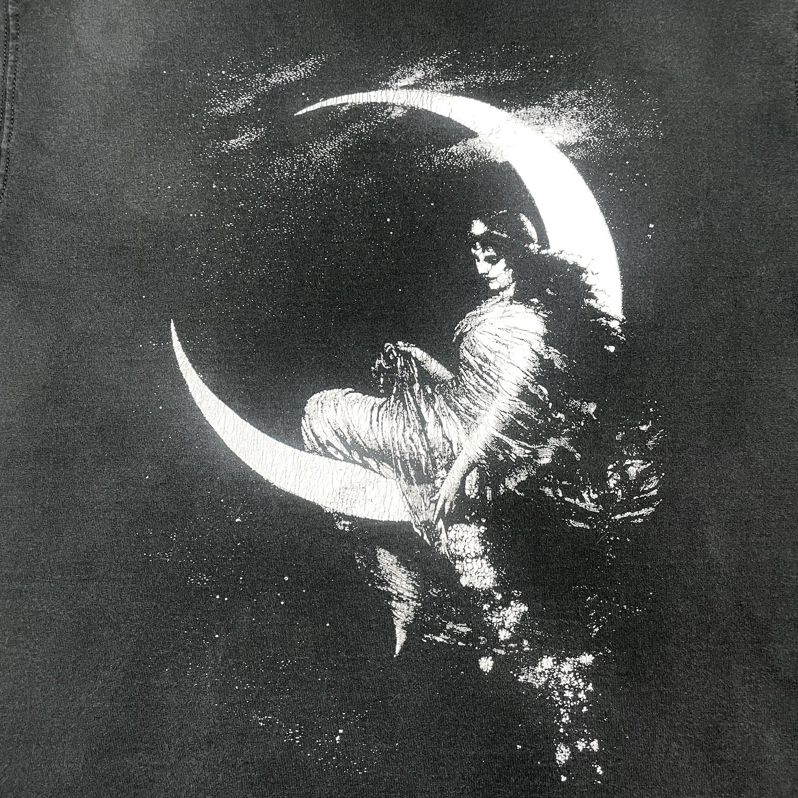 VTG 90s “Fairy of the Moon” 19.5” x 27.5” Art T Shirt gallery
