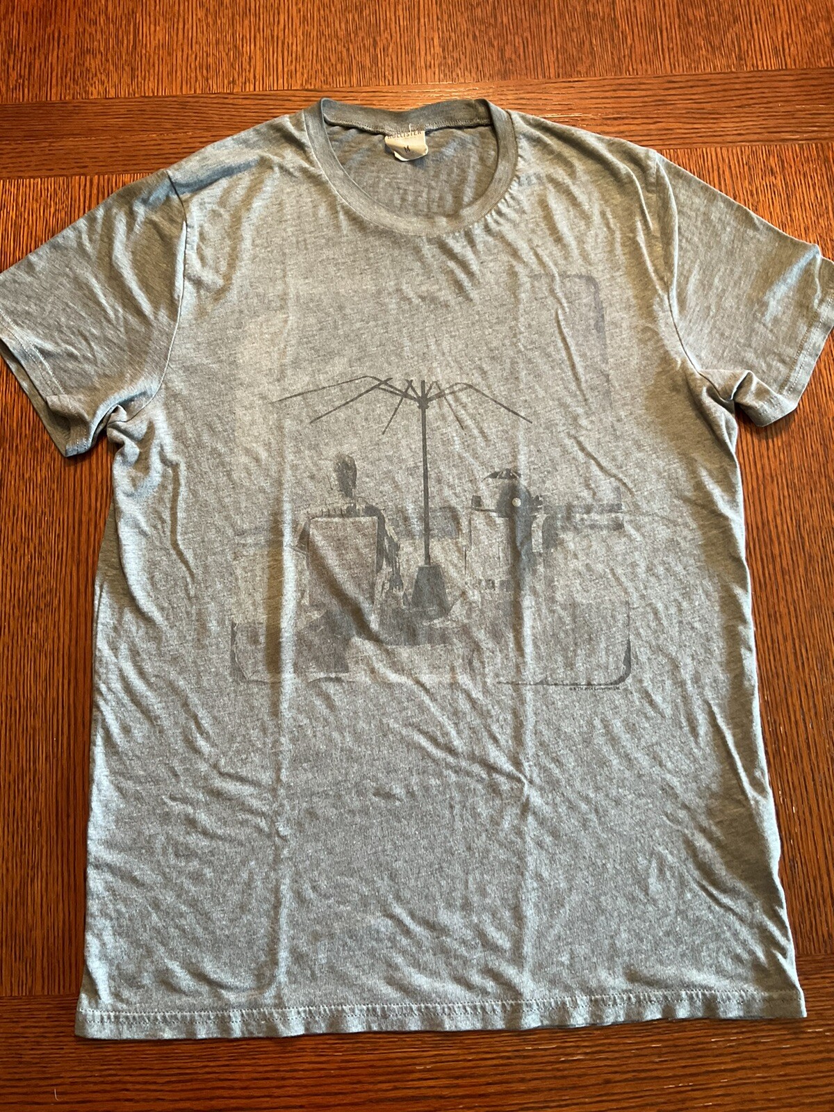 Star Wars Hollister C-3P0 R2-D2 Fitted Beach T-Shirts Medium Disney gallery
