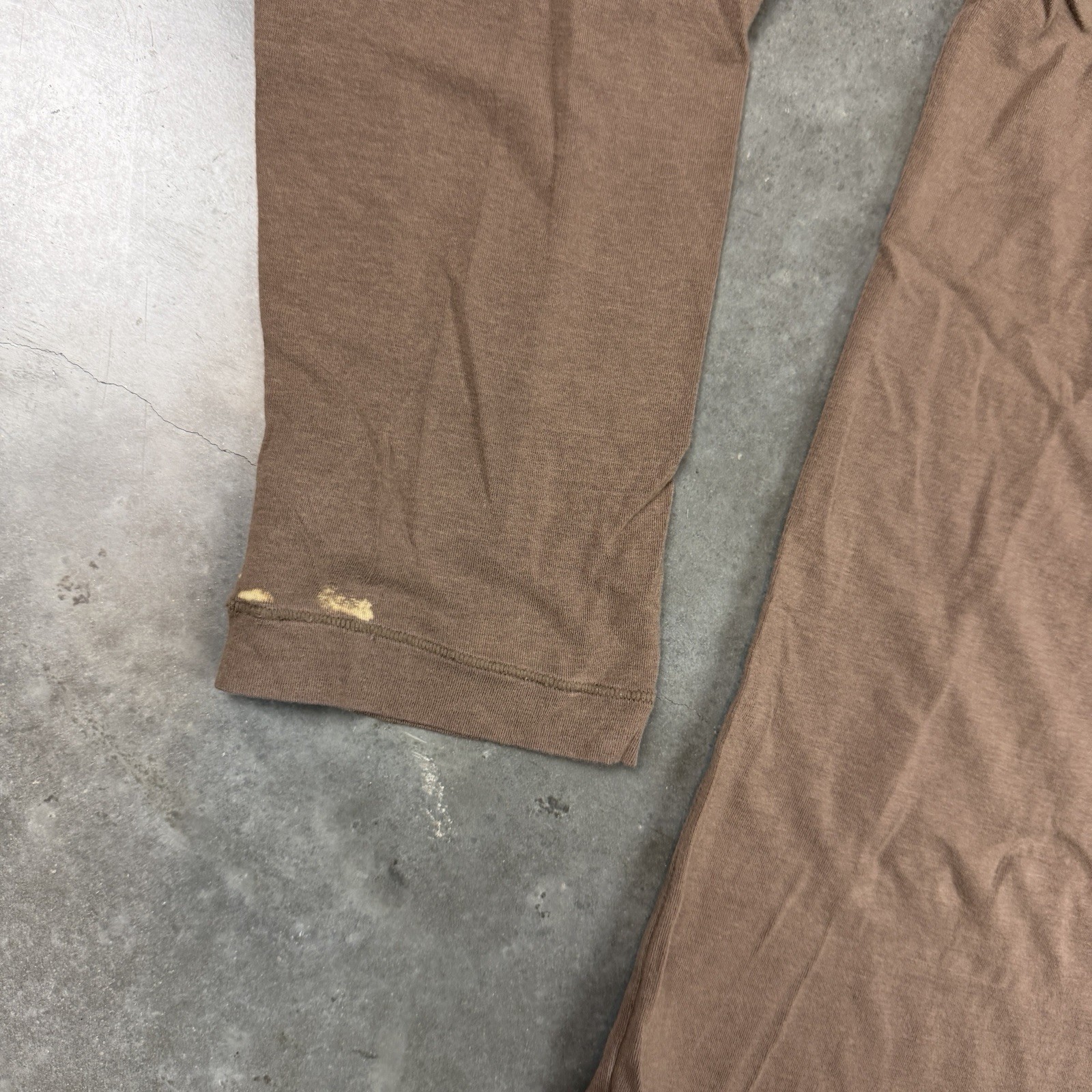 Skims T Shirt Mens Small Brown Long Sleeve Stretch Comfort Flaws gallery
