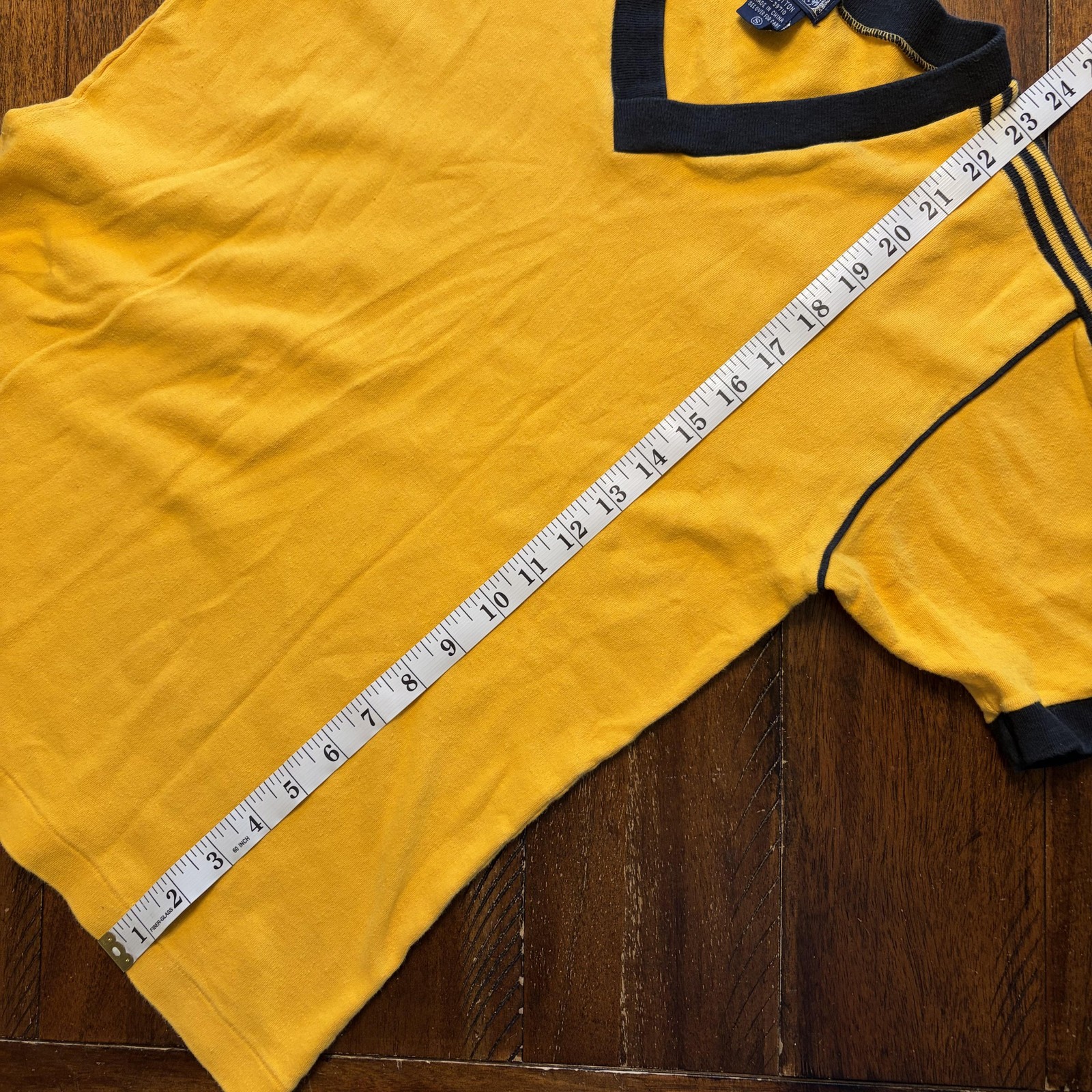 Sutton Place Shirt Mens Small Yellow Ringer Retro V Neck Stripe Trim Tee 70s gallery