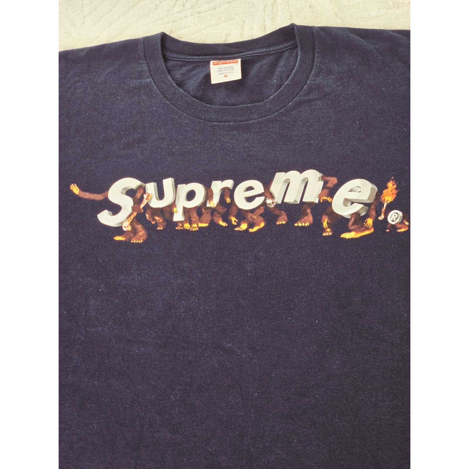 Supreme Apes 100% Cotton short sleeve graphics t-shirt Medium Navy blue gallery