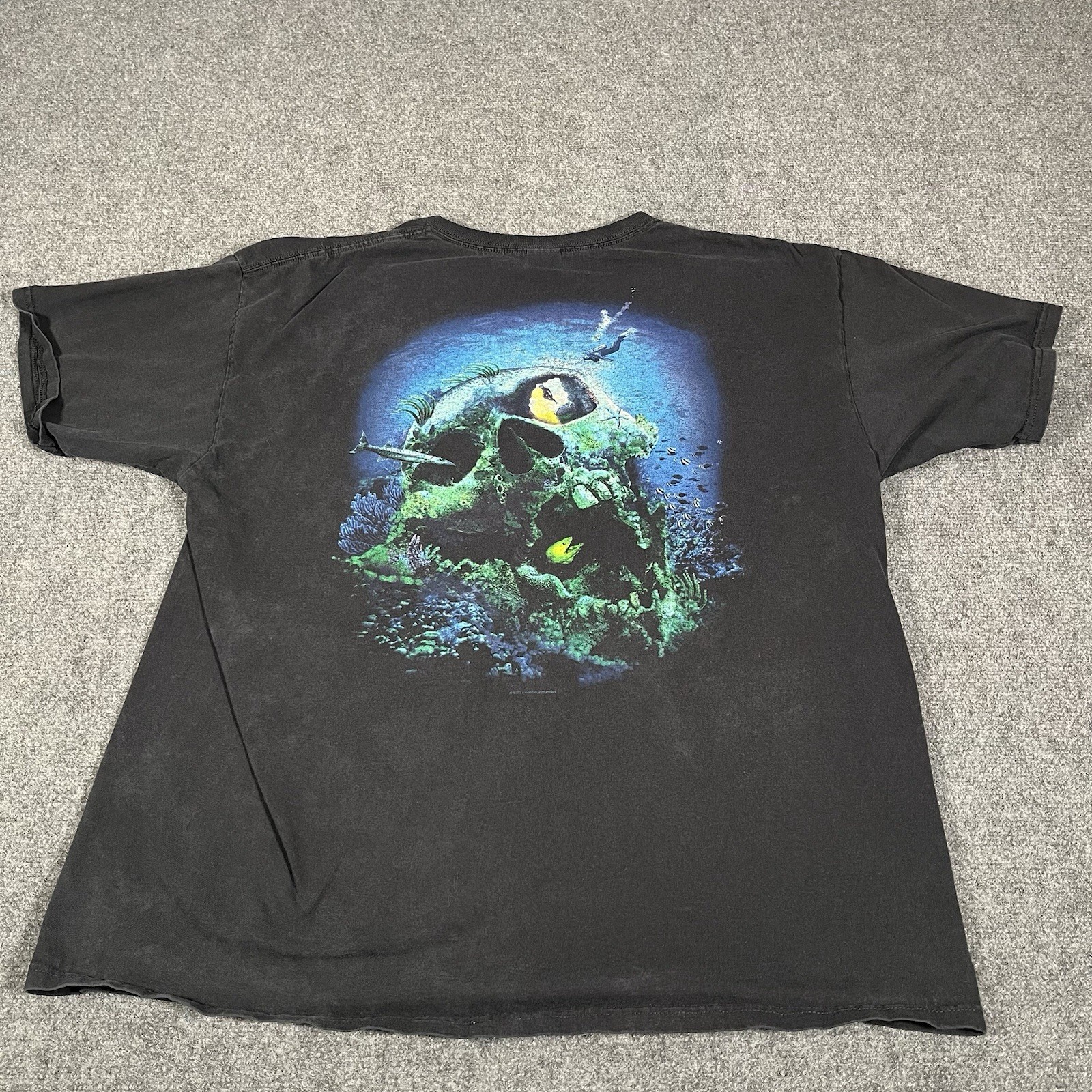 Vintage Skull Shirt Men’s 2xl Xxl Black 90s Y2K Faded Skater Grunge Emo Aquatic gallery