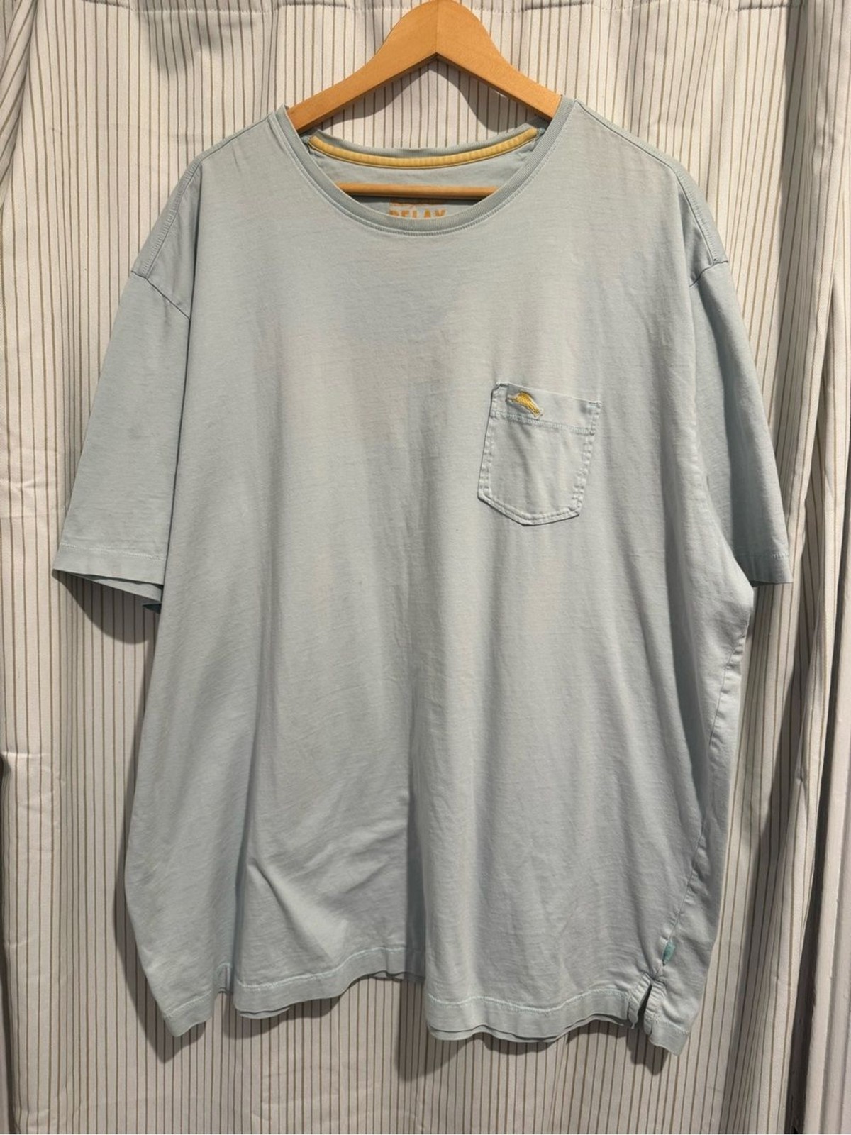 Tommy Bahama Men's Light Blue Pocket Tee - 3XL gallery