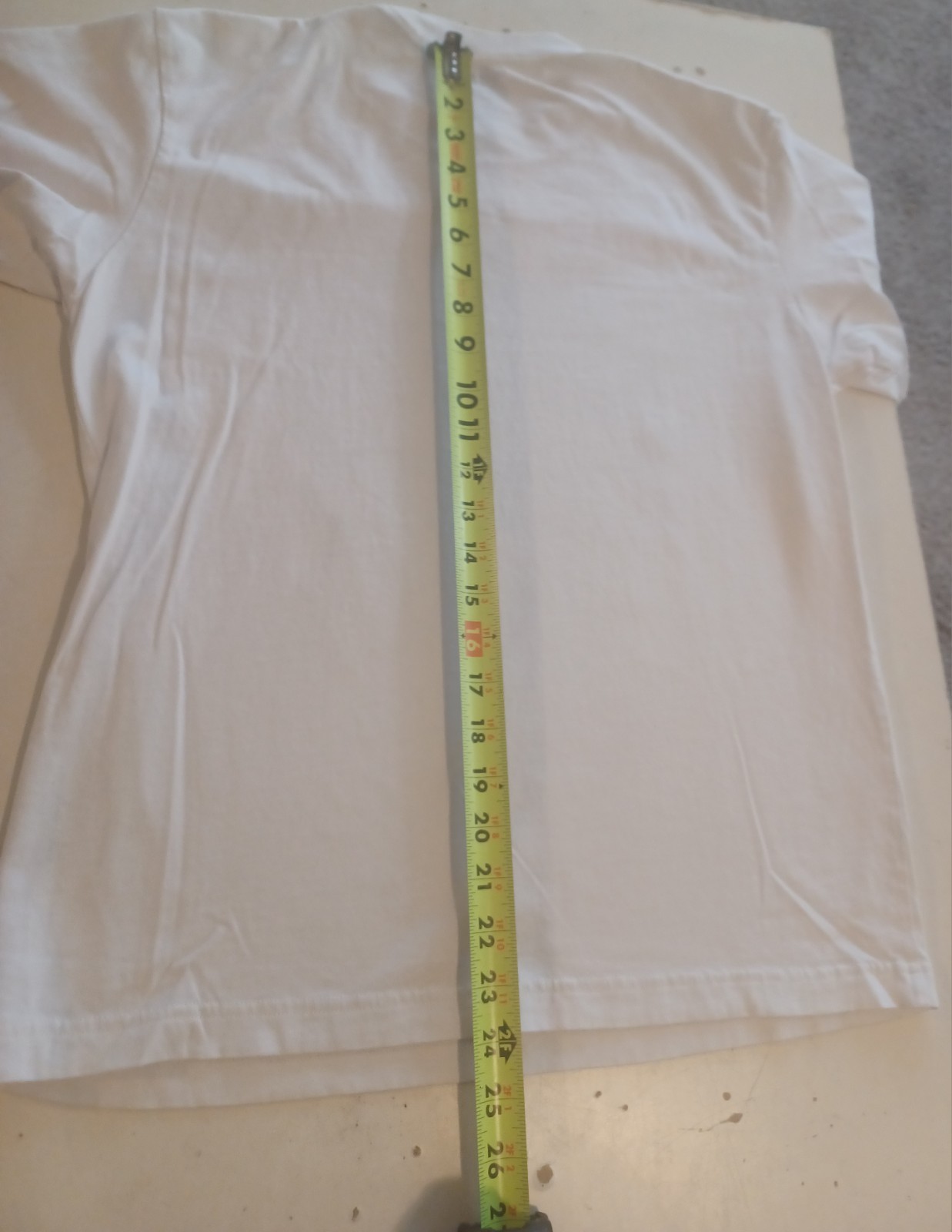 Uniqlo The Museum of Modern Art MOMA Tee Shirt - Small gallery