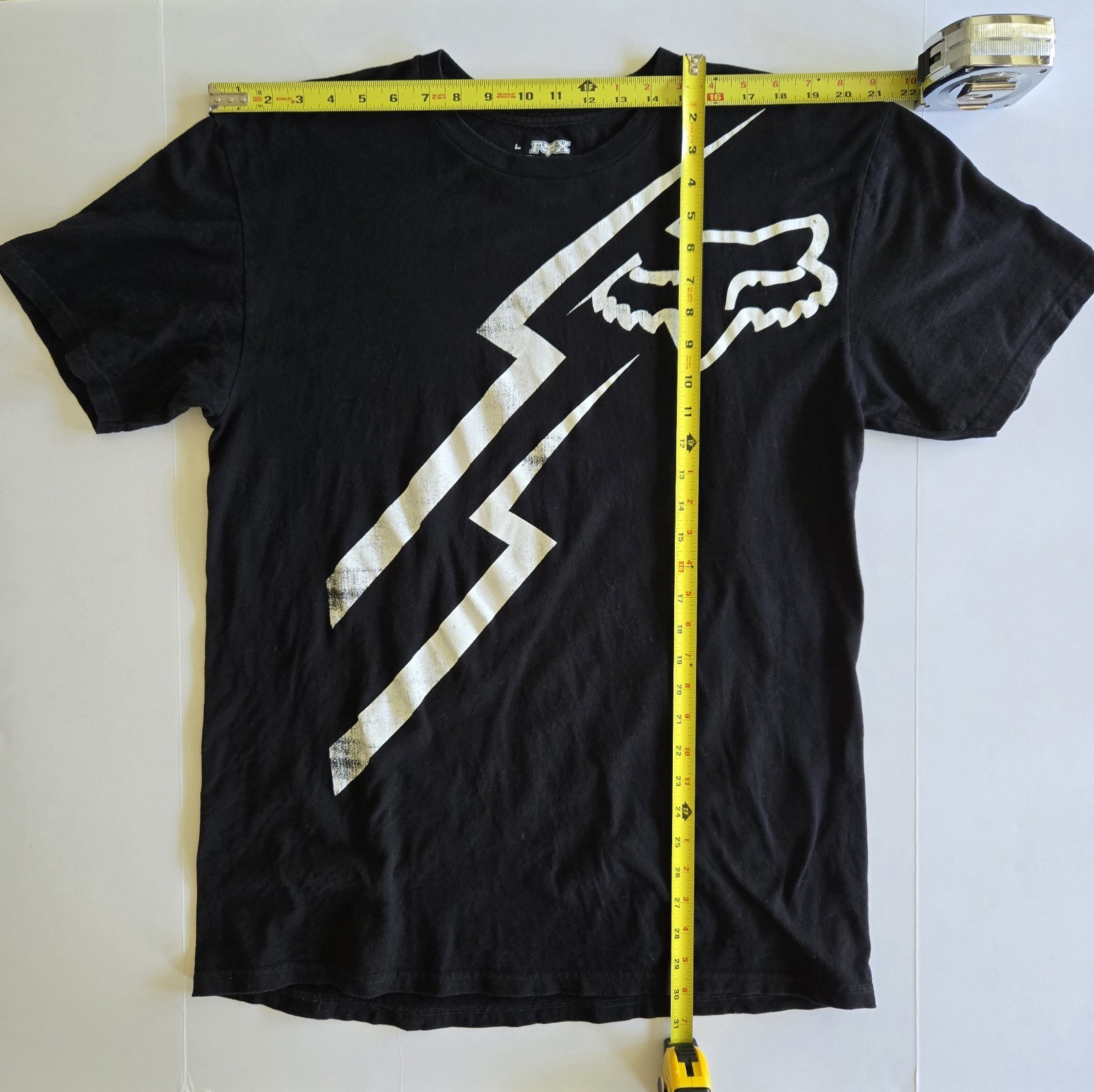 Fox Logo T-shirt Lightening 100% Cotton Size Large Long Length Black and White gallery