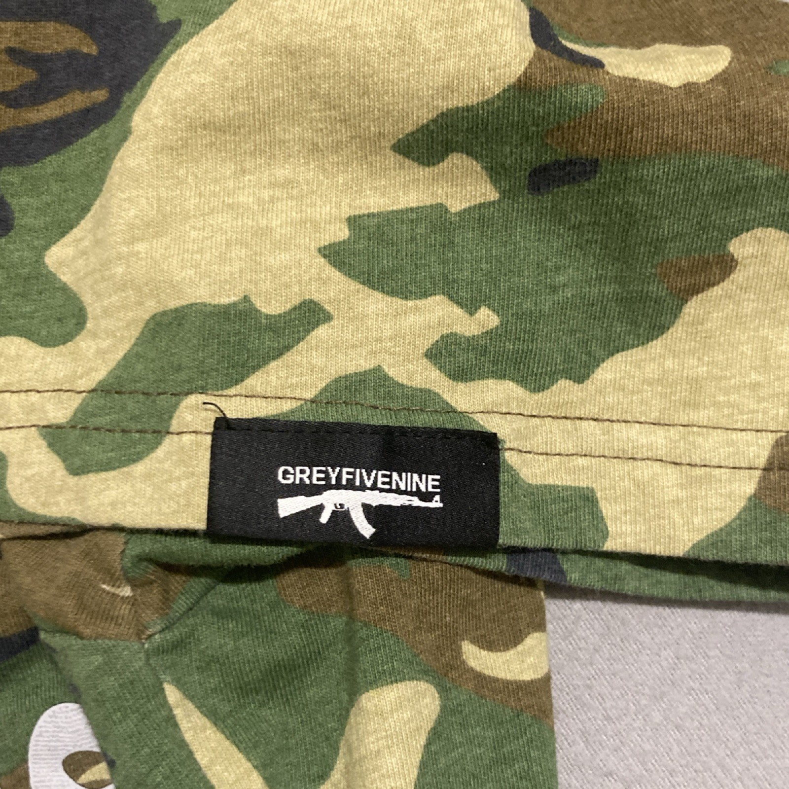 G59 Records Patches Tee Camo Size XL gallery