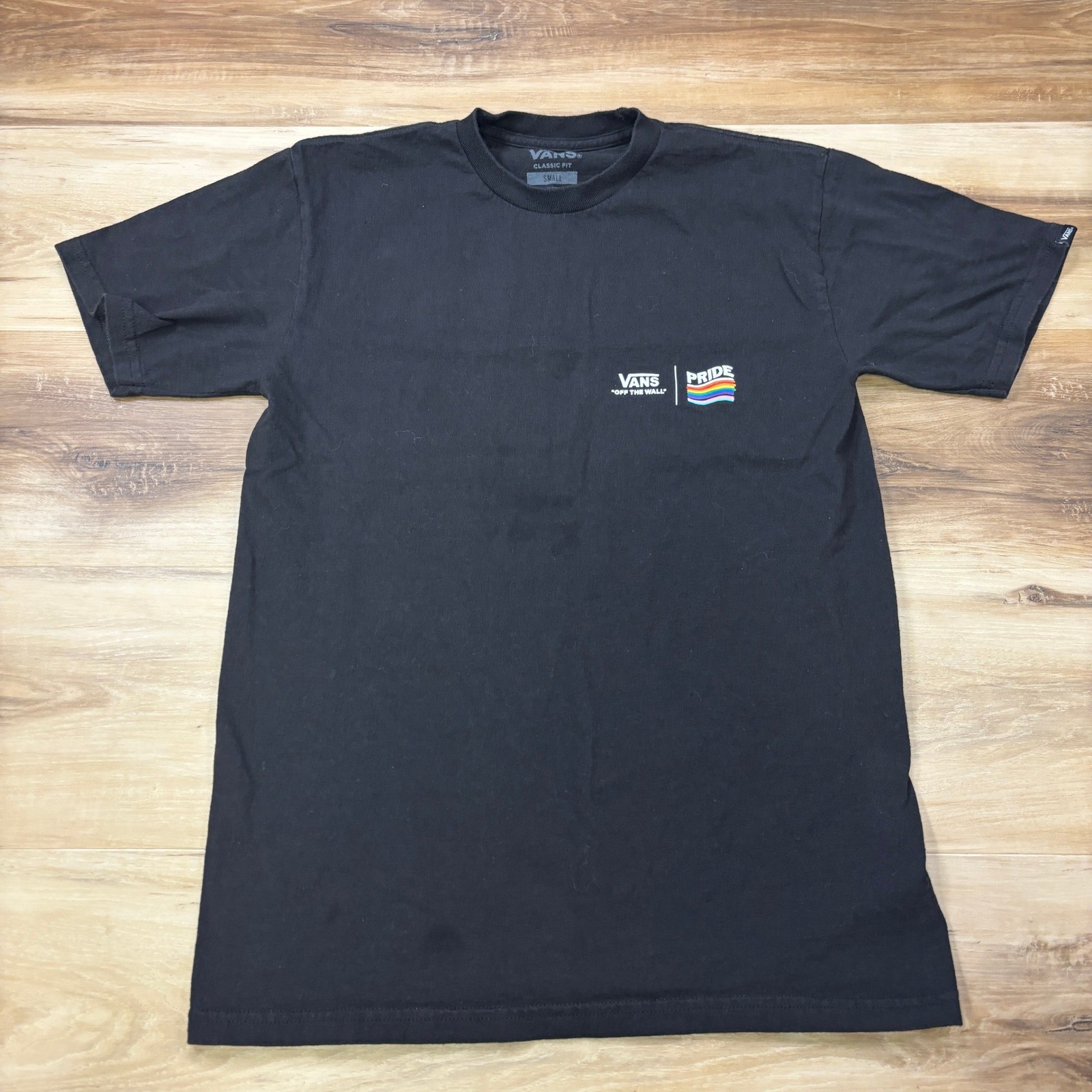 Vans Pride T-Shirt Mens Small Graphic Cotton Classic Fit Black Streetwear Tee gallery