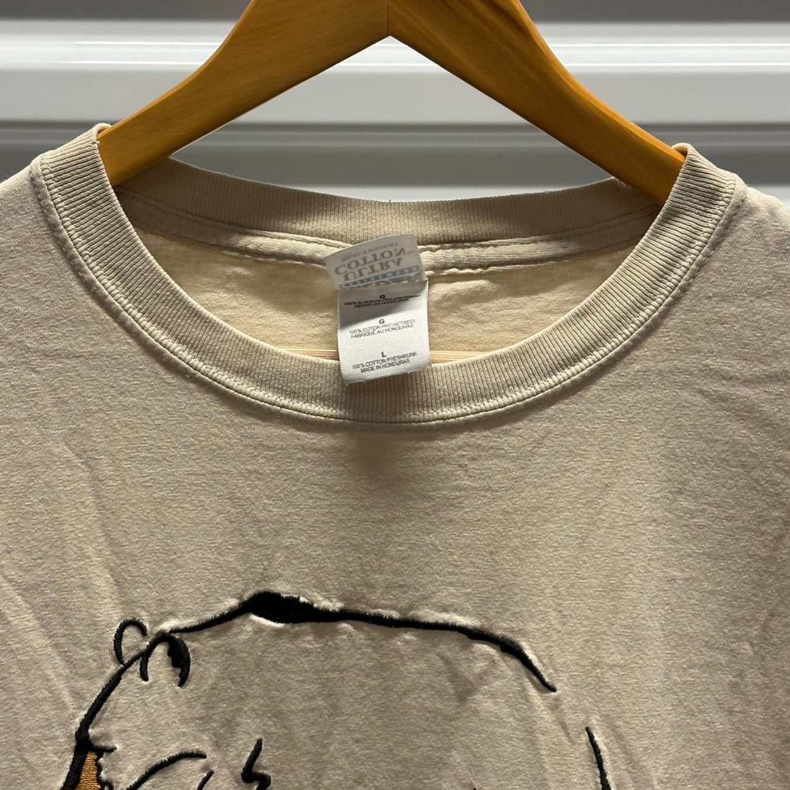 Unbranded Men's Cream and Tan T-shirt gallery