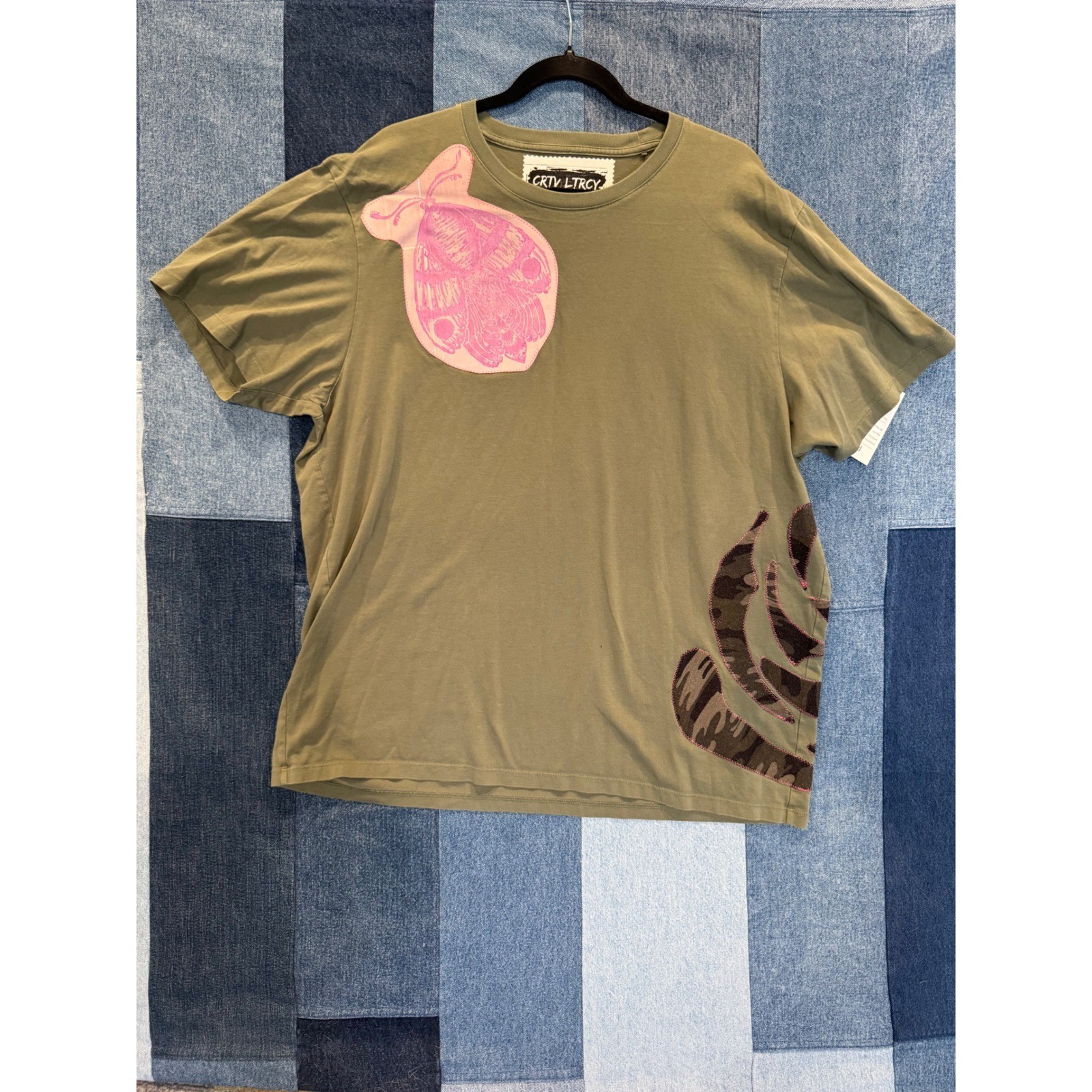 CRTV LTRCY Upcycled Moth Block Print Patchwork T-Shirt XL Olive Pink Camo gallery