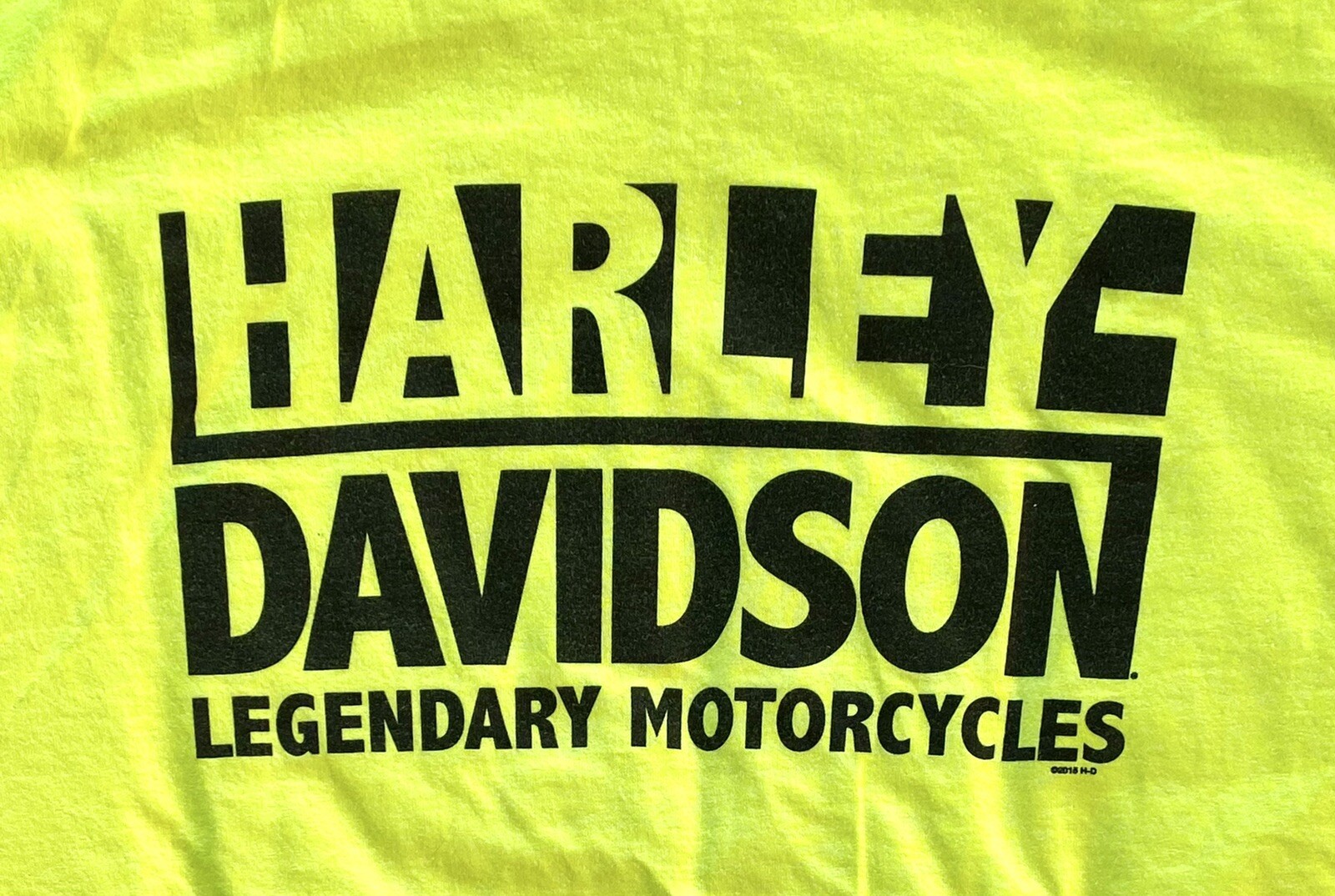 Men’s 2015 Harley Davidson Of U.A.E. Dubai Neon Green T-Shirt sz XL gallery
