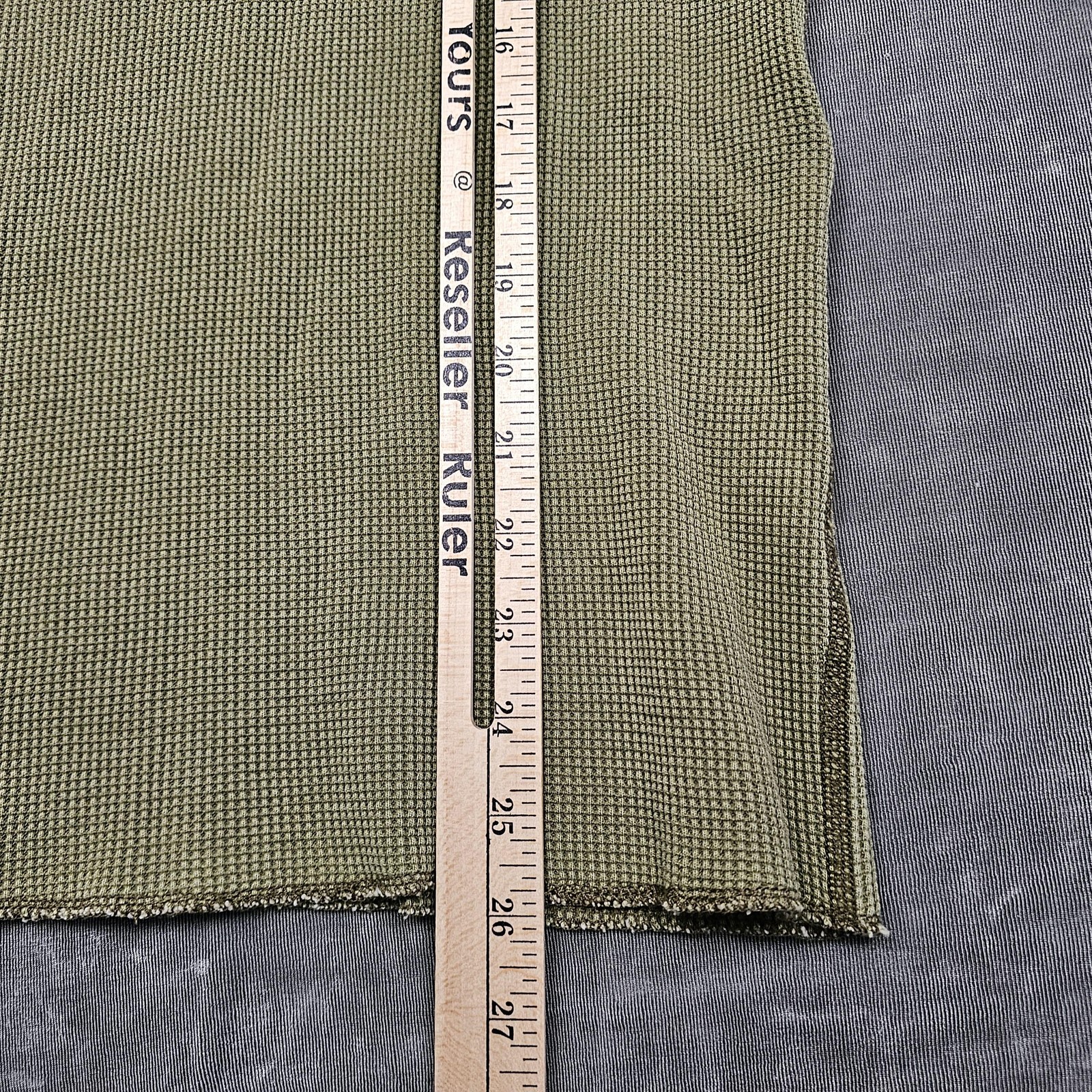 Wallace & Barnes Shirt Mens XS Green Henley Long Sleeve Waffle Thermal Knit gallery