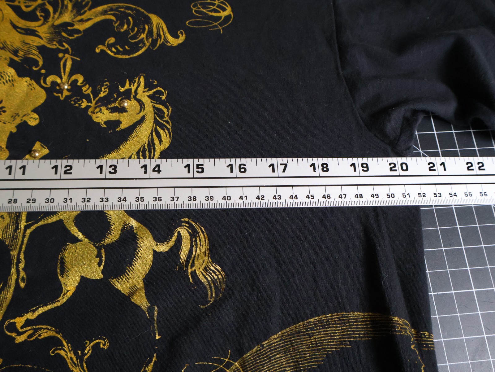 VTG Bulzeye T-Shirt Men's Medium Black Gold Saint Sinner Skull Beaded Y2K gallery