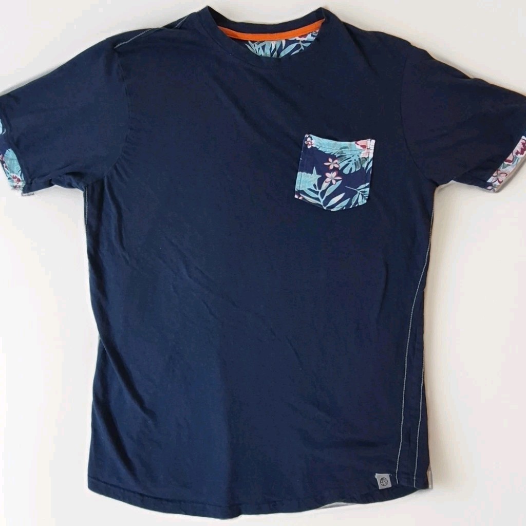 Mens Medium Navy Tee Floral Pocket Contrast Trim Cotton Shirt Casual gallery