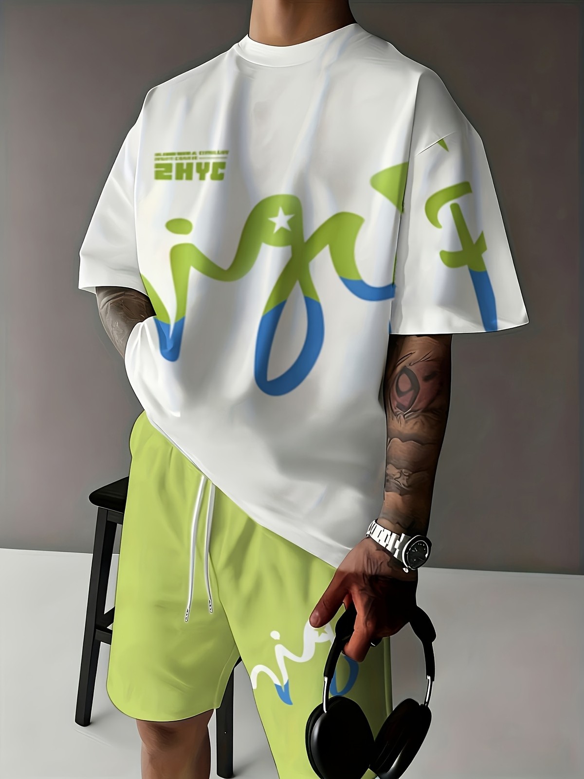 Men’s casual short-sleeved shirt and shorts set, 2-piece men’s printed crew neck