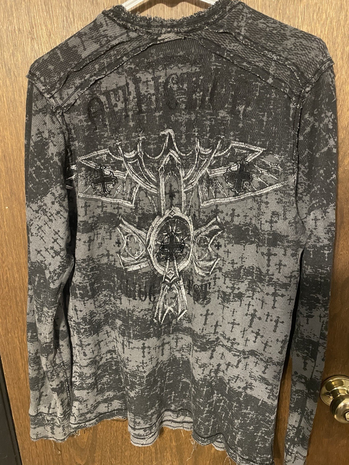 Affliction Live Fast Thermal Shirt Mens L Gray Flocked Cross Distressed Y2K gallery