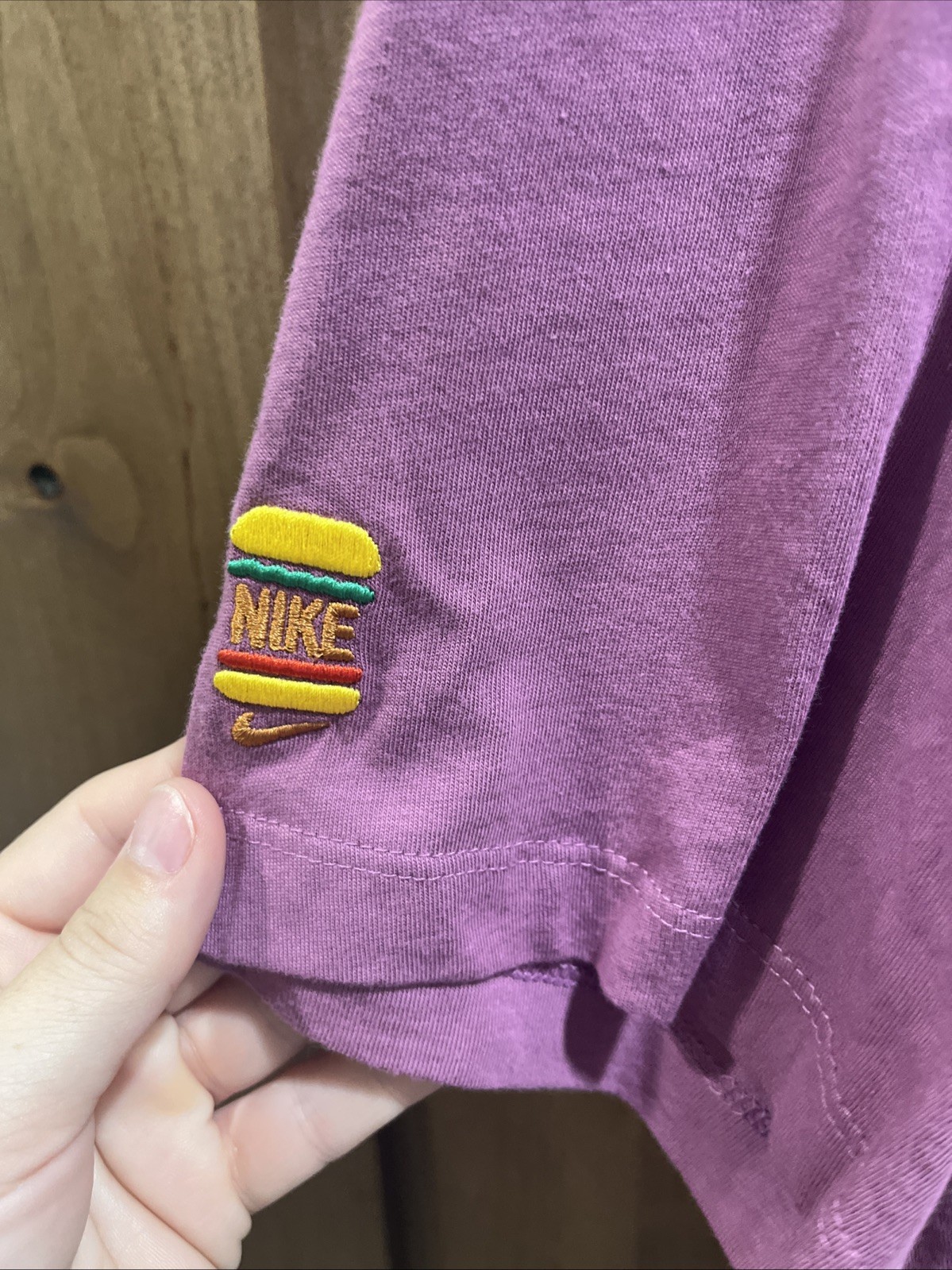 NWT Nike Sole Food T-Shirt With Burger Shoe Retail $35 gallery