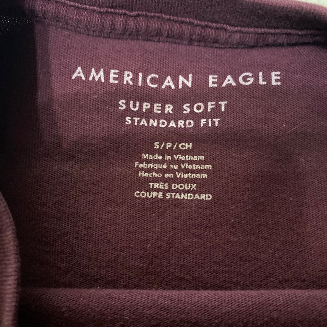 American Eagle Super Soft Standard Fit T-Shirt Size Small gallery
