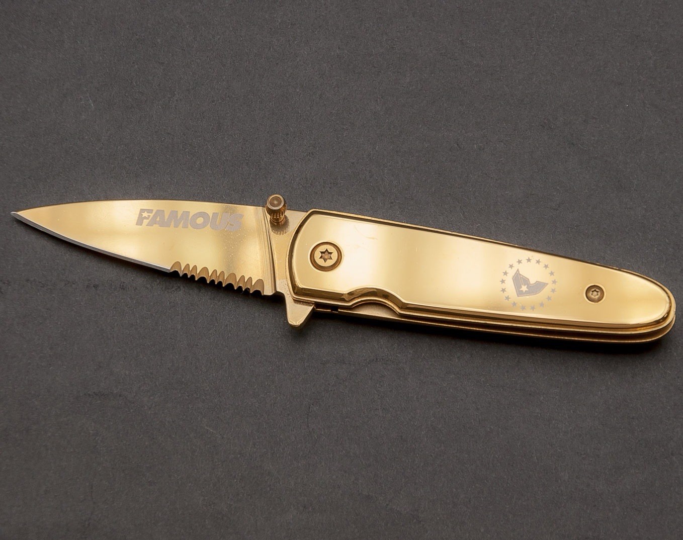 RARE Famous Stars And Straps Gold Knife Travis Barker Blink 182 Blade Vintage gallery