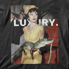 LUXURY – 90s tee timeless trends retro timeless graphic tee retro aesthetic