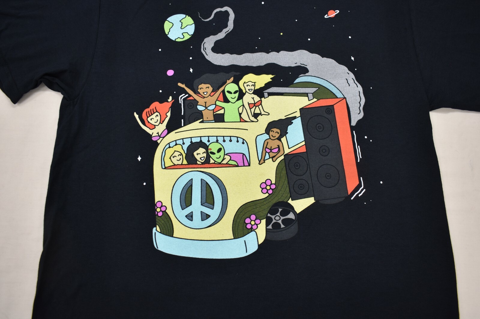 A-Lab Mens Take A Ride Alien Bus Funny Black T-Shirt New S, M, L, XL, 2XL, 3XL gallery