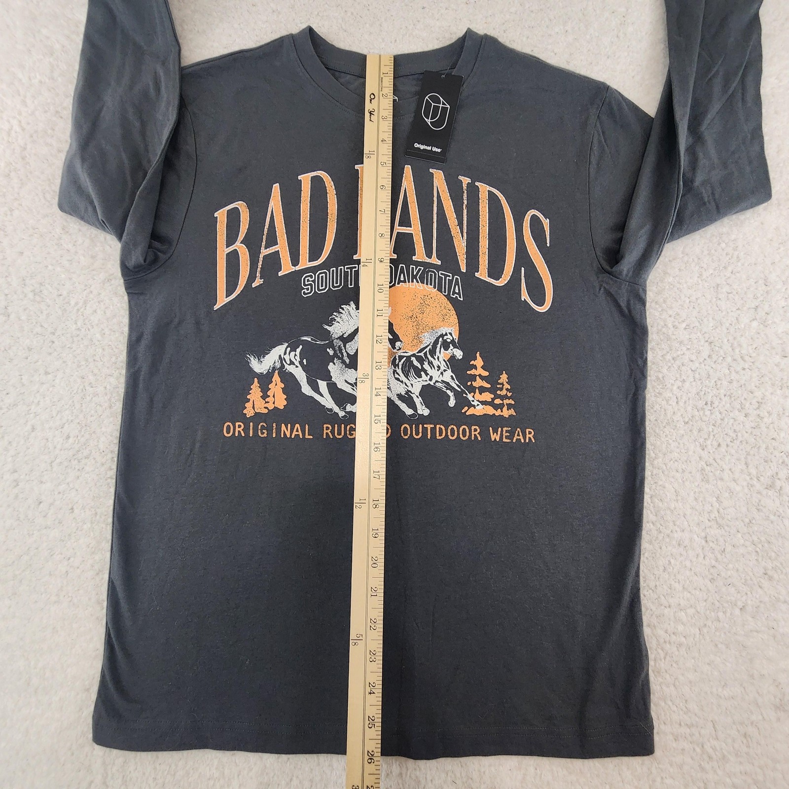 Original Use Shirt Mens Small Gray Bad Lands Long Sleeve Graphic Outdoor Tee gallery
