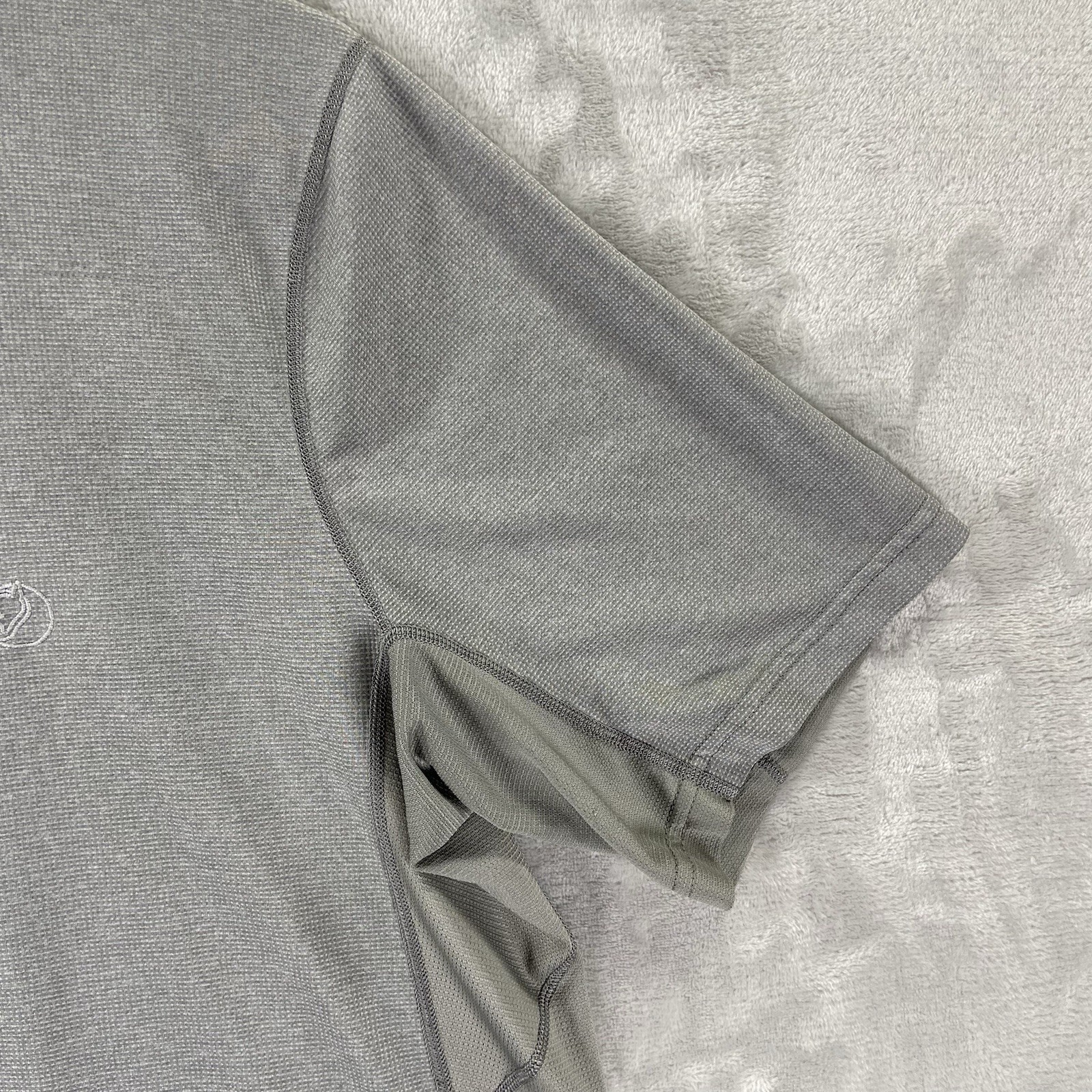 Fjallraven T-Shirt mens Medium Technical Performance Tee Athletic Outdoor Hiking gallery