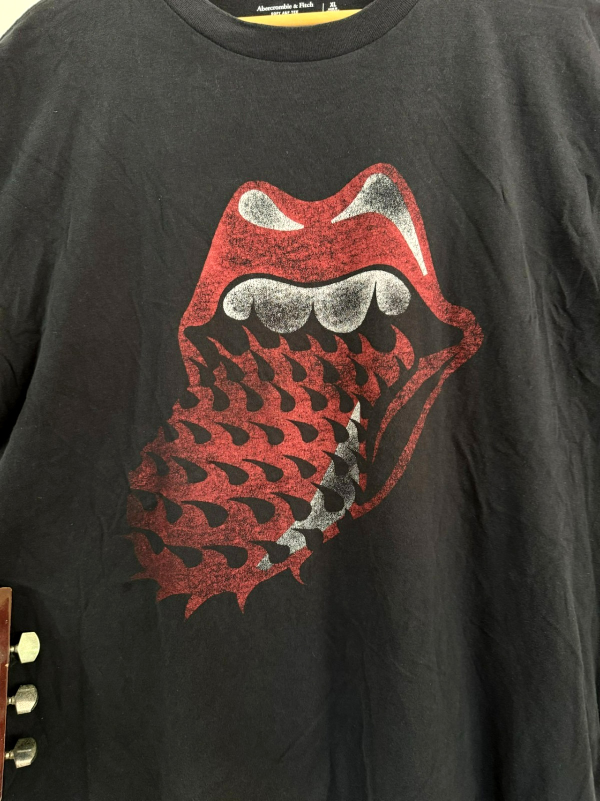 Abercrombie The Rolling Stones Spiky Tongue T-Shirt Mens XL Distressed Grunge gallery