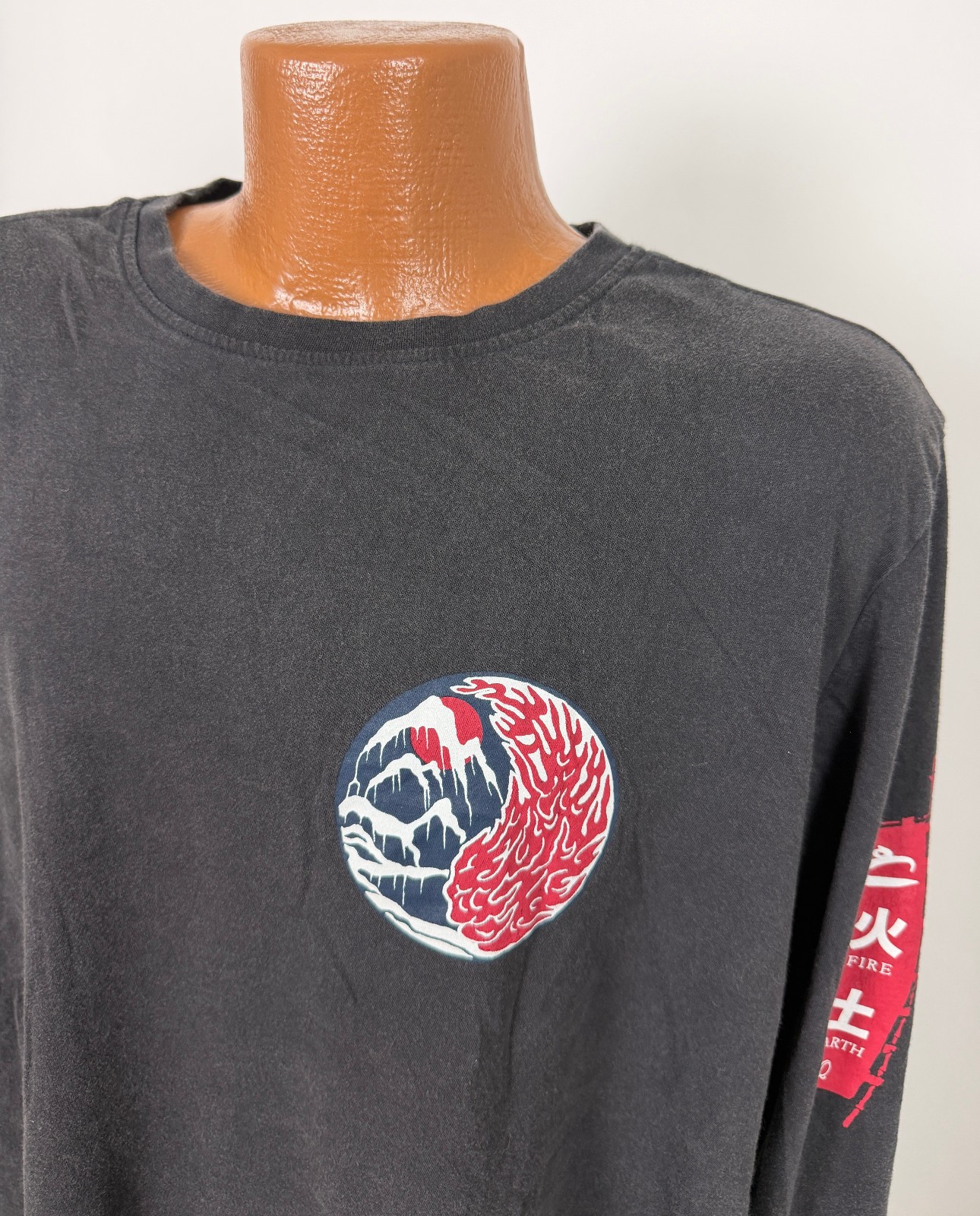 Carbon2Cobalt Shirt Men XL Fire Earth Ying Yang Graphic Long Sleeve Charcoal gallery