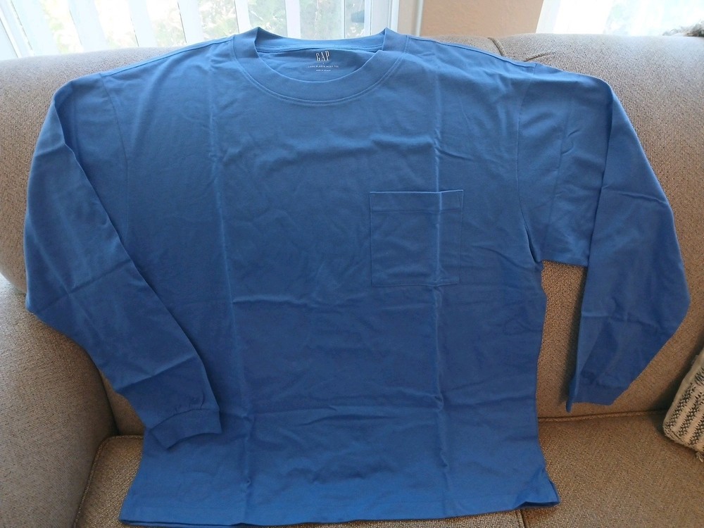 NEW Men’s GAP Ultra Soft Long Sleeve Boxy Tee, Blue, Size Large