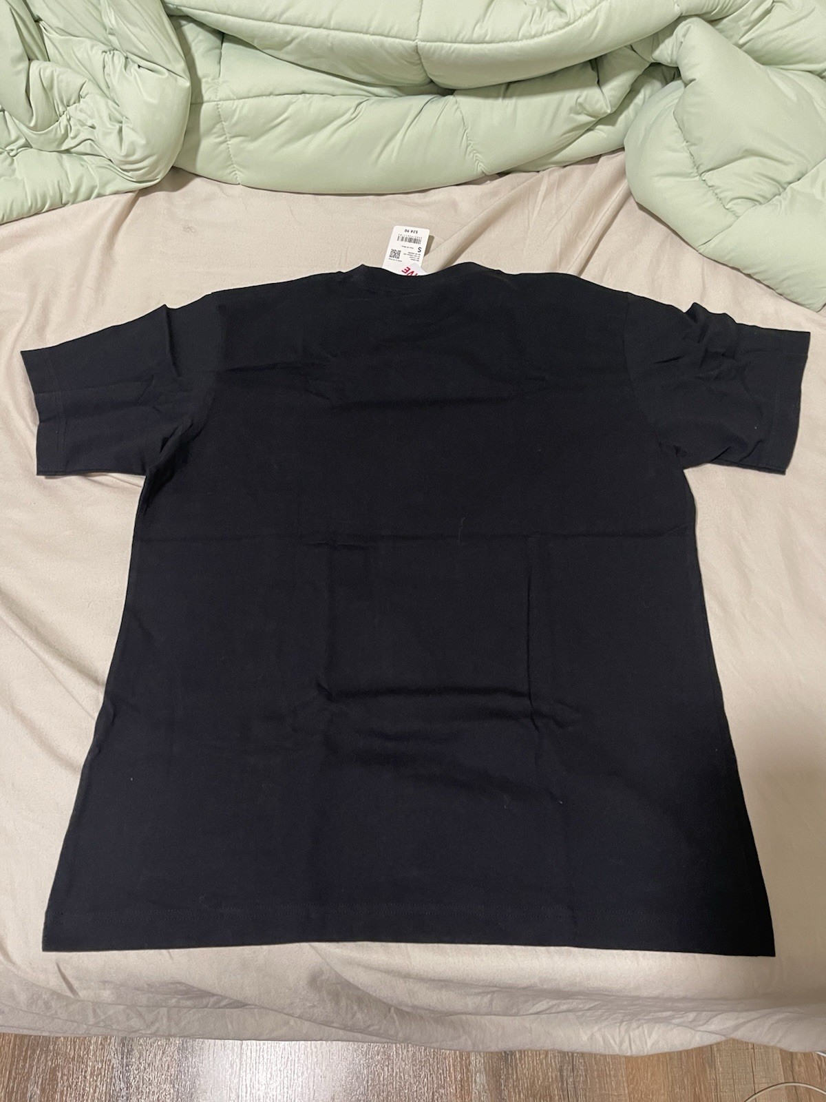 Uniqlo UT Archive Demon Slayer Tanjiro Kamado Men's S Black Cotton Tee gallery
