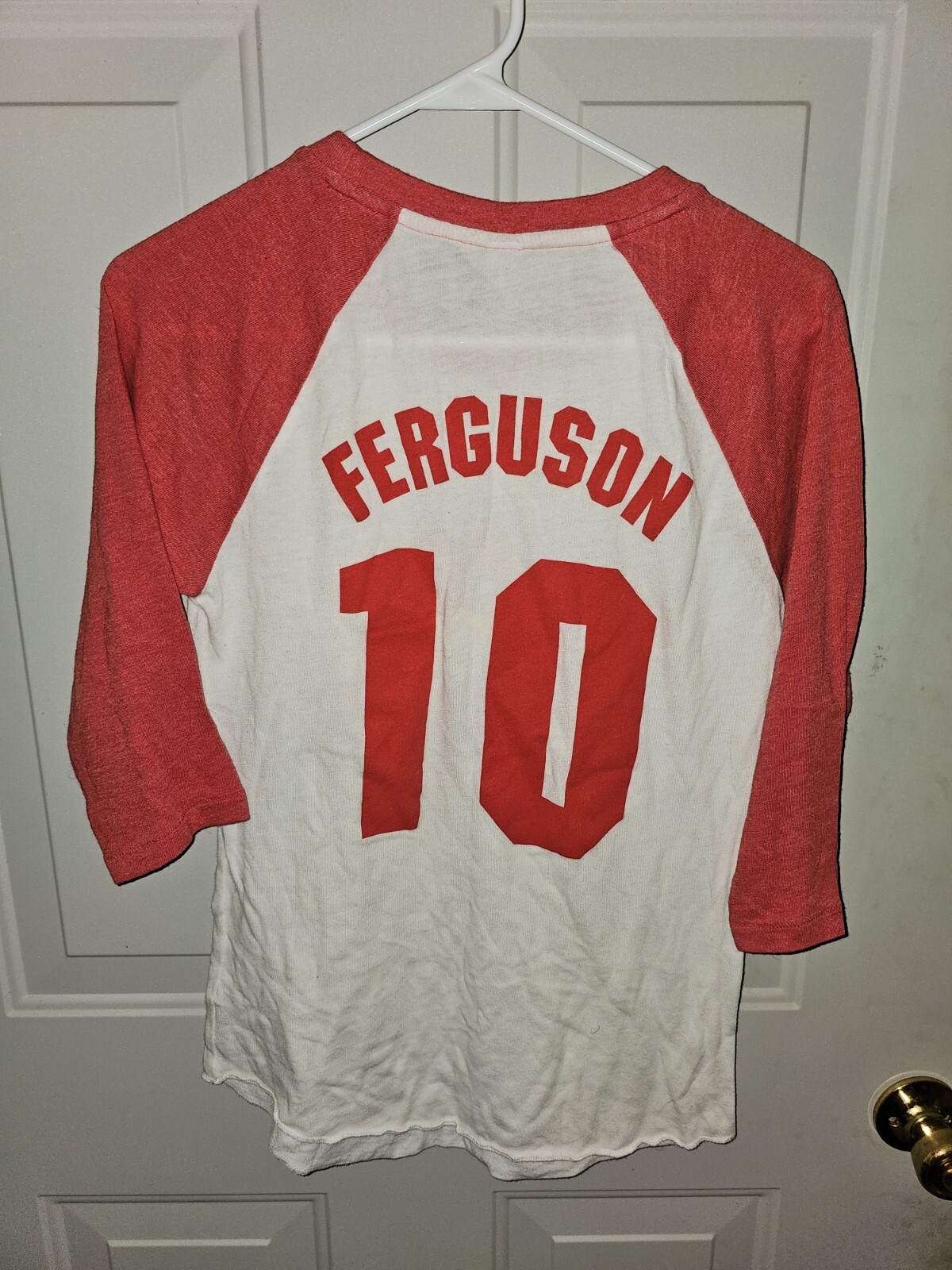 Unisex Small Red White Ferguson Beer Brewing Company Shirt Blouse gallery