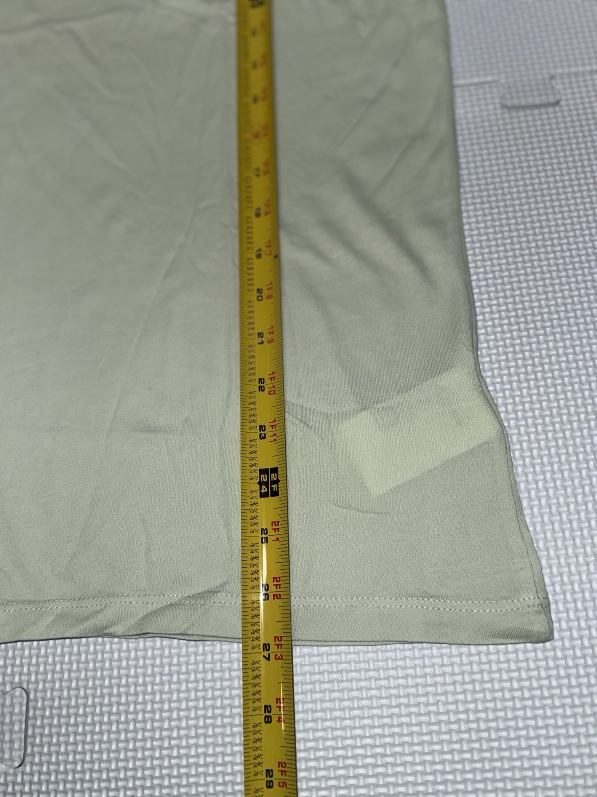 Club Monaco Mens Williams Short Sleeve Pocket Tee Green NWT Size Small Free Ship gallery