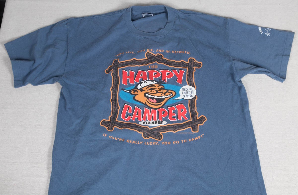 90’s 1996 – Vintage SofTee Tshirt XXL Happy Camper Club – camping – Adventure
