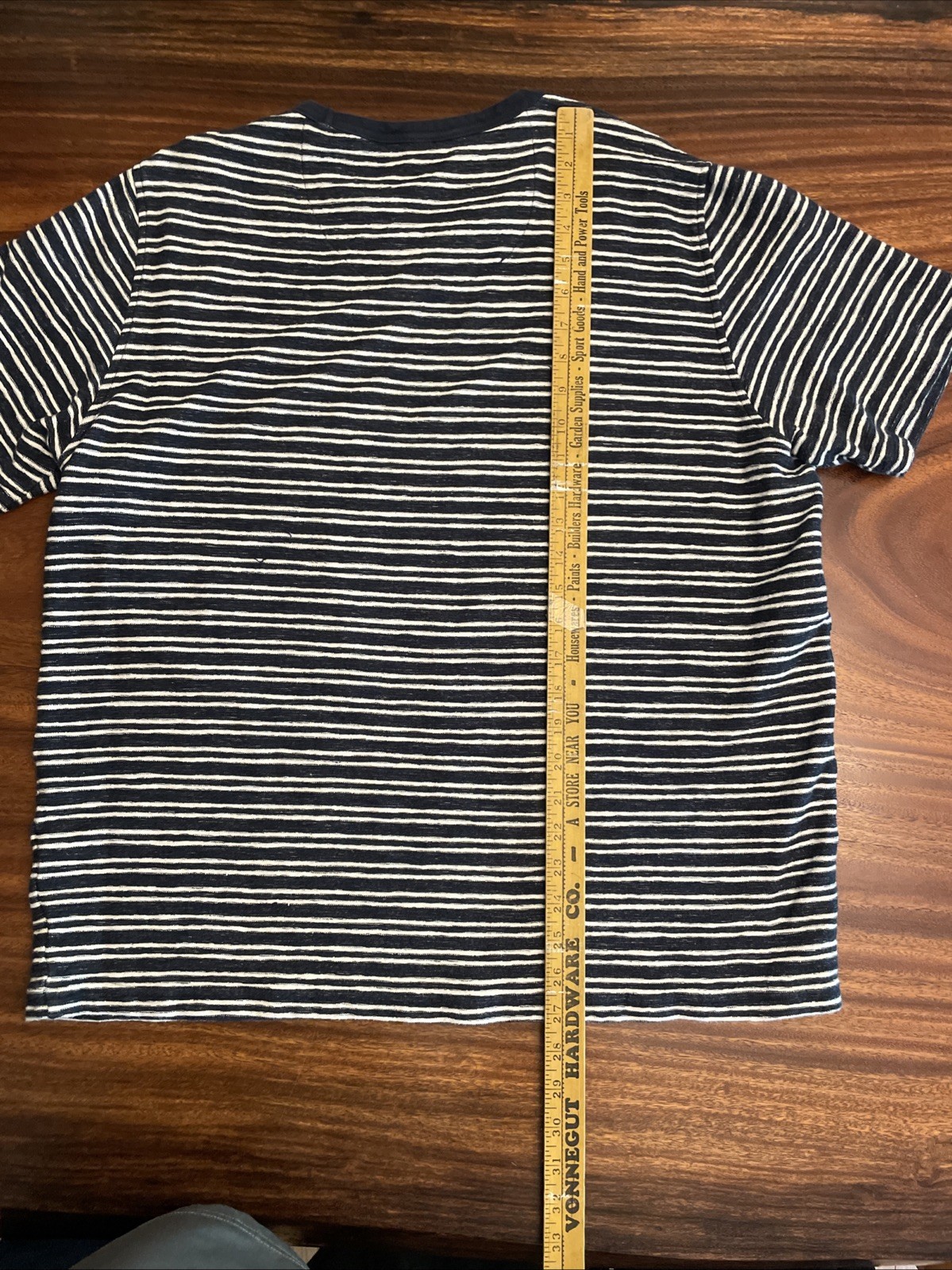Common People T-Shirt Men's XL Navy Striped NWT Short Sleeve Super Soft Crew gallery