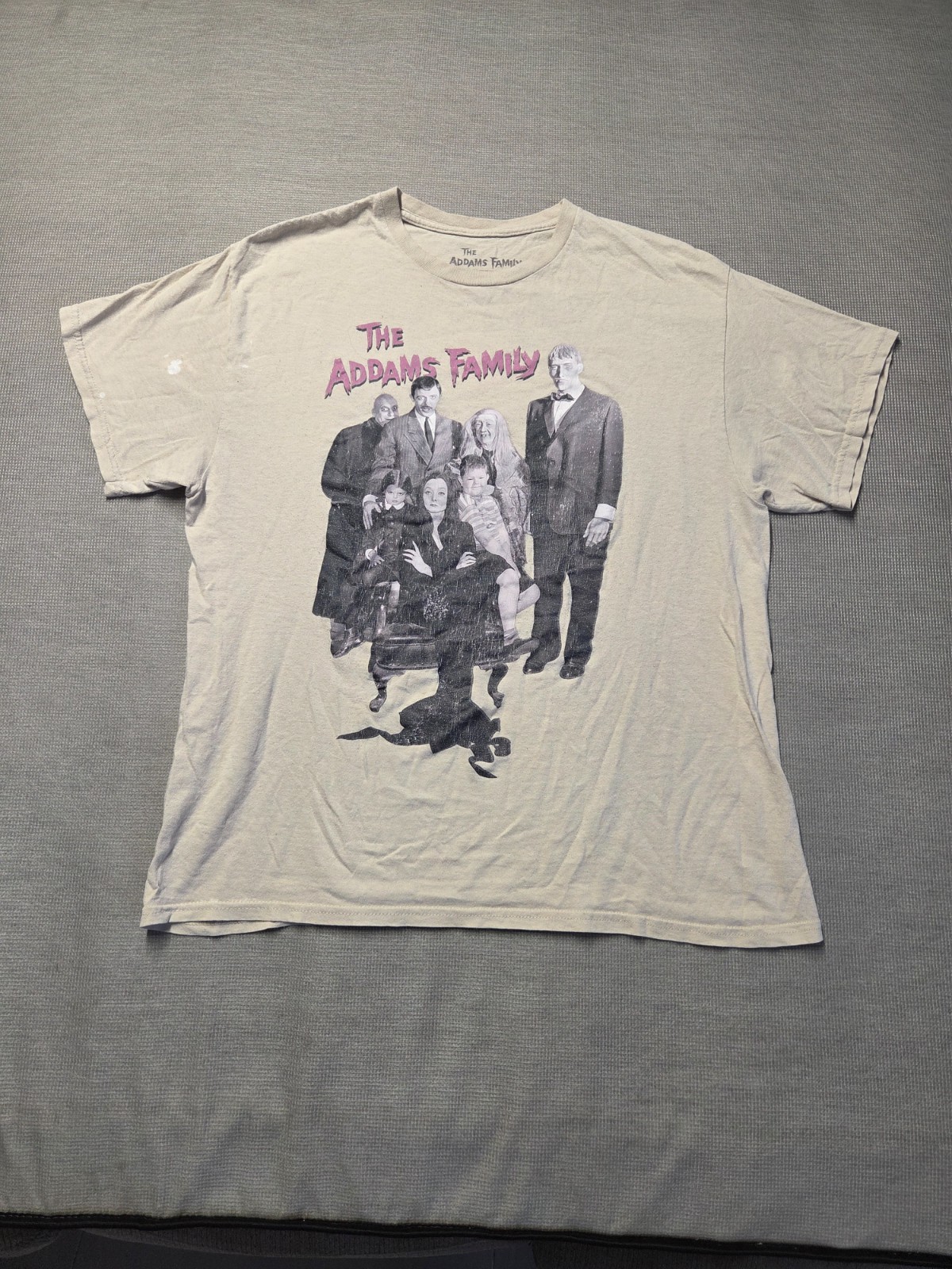 Goodie Two Sleeves The Addams Family Men's T-Shirt Sz L Khaki Gaphic Cotton Tee gallery