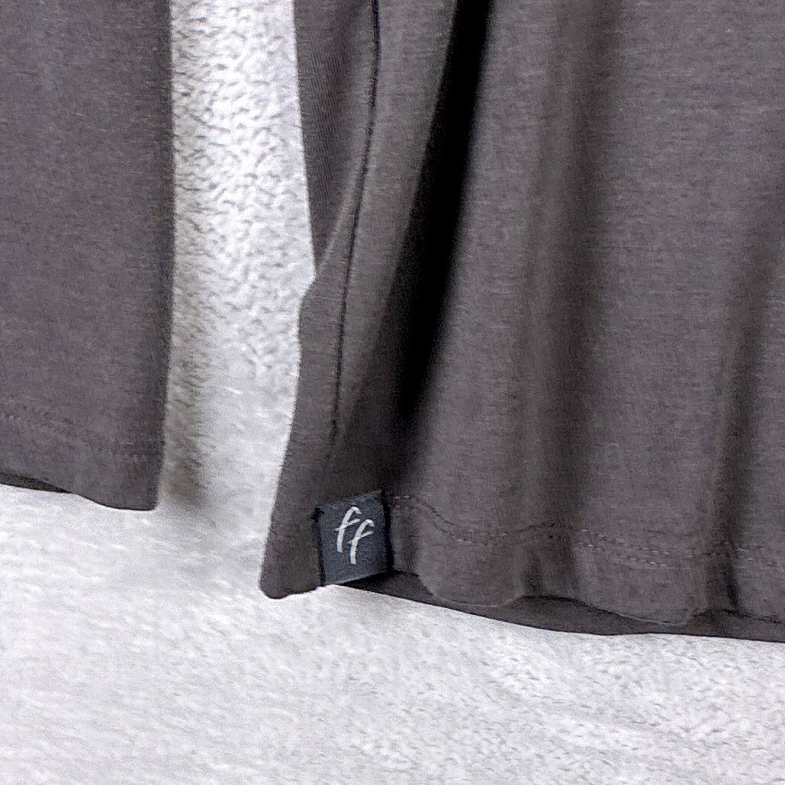 Free Fly Henley Shirt Mens M Gray Bamboo Lightweight Stretch Preppy Outdoors gallery