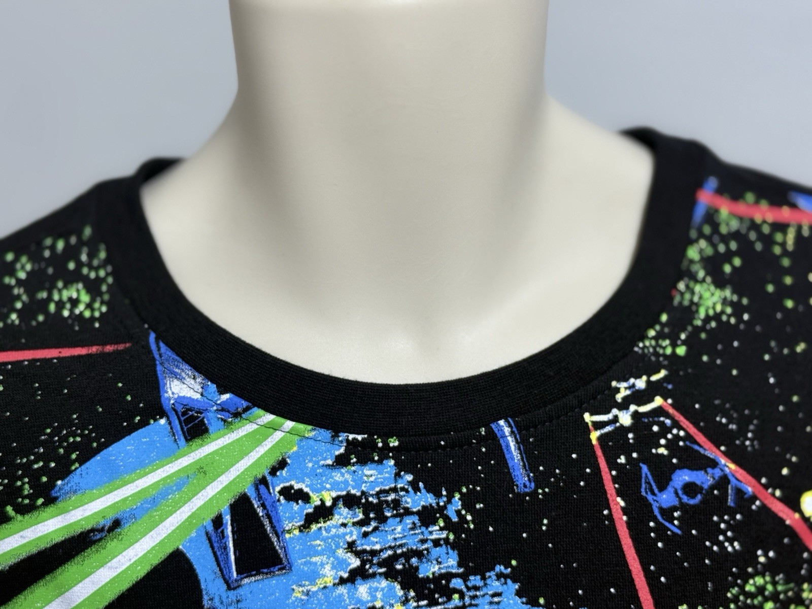 Lucas Film Star Wars Death Star Attack Sweatshirt XXL Paint Splatter Darth Luke gallery