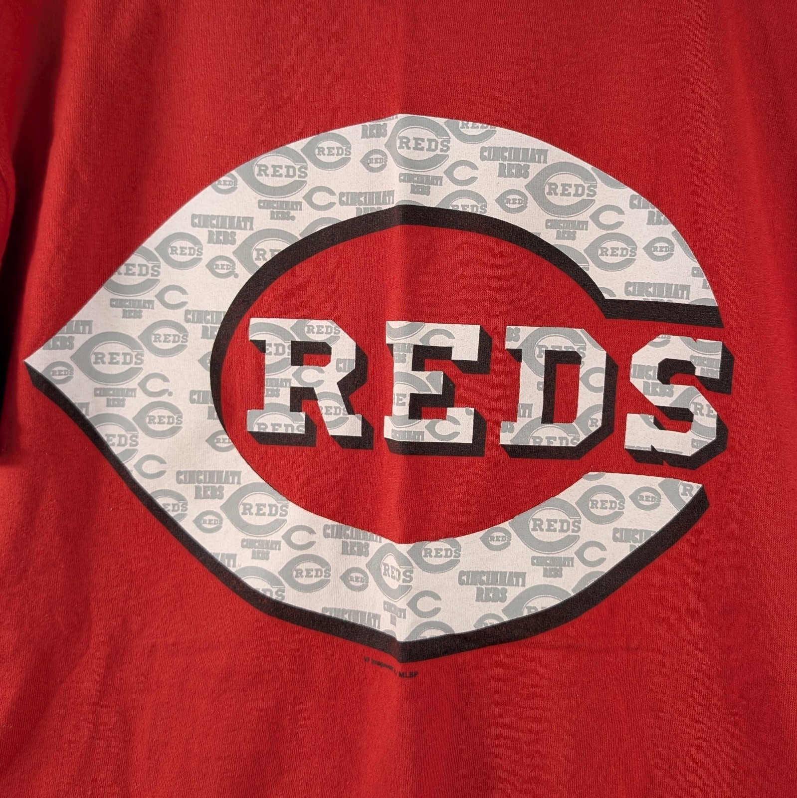Cincinnati Reds T-Shirt Men's XLarge Red Short Sleeve MLB Genuine Merchandise gallery