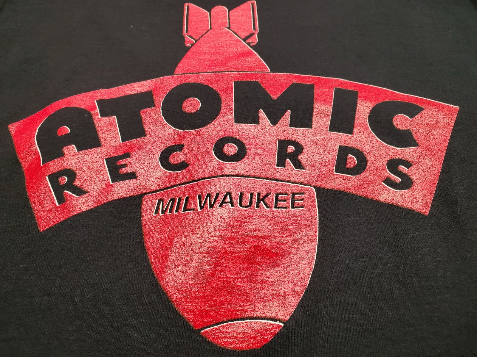 New! ATOMIC RECORDS Milwaukee RED BOMB LOGO Authentic T-Shirt S-M-L-XL-XXL-XXXL gallery